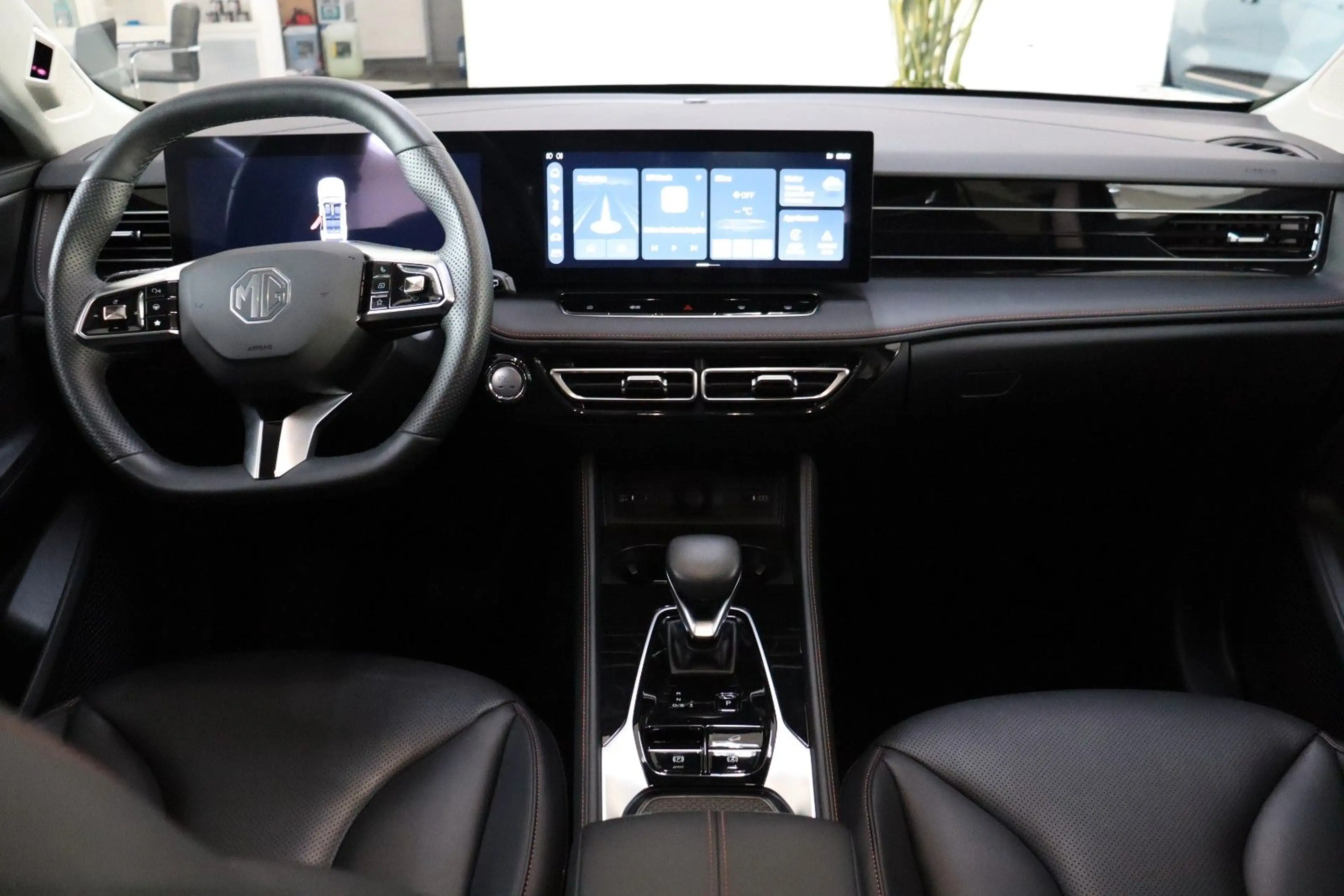 MG HS 1.5 AT Luxury MY25 360° ACC LED Leder SOFORT — photo 11