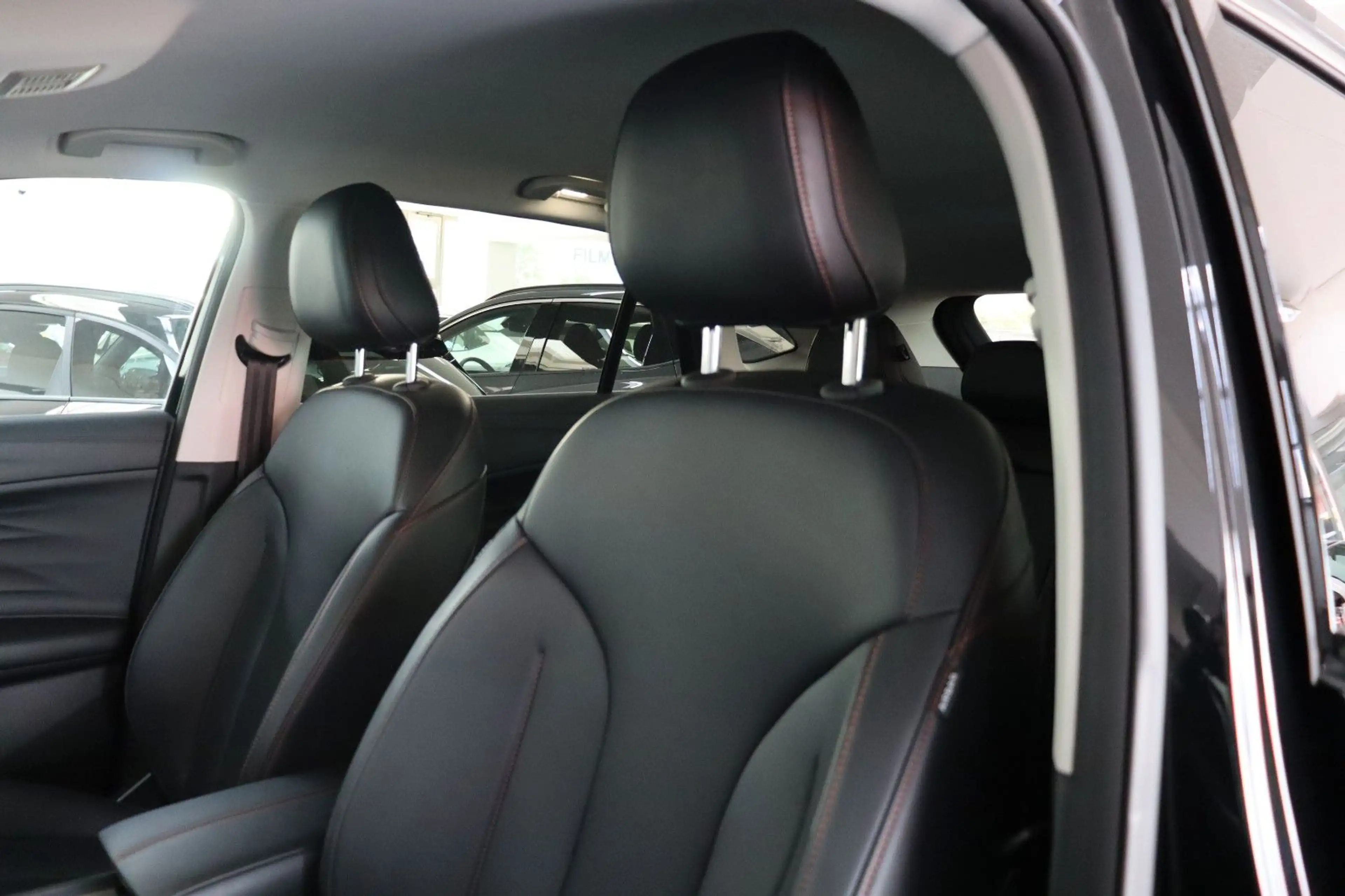 MG HS 1.5 AT Luxury MY25 360° ACC LED Leder SOFORT — photo 9