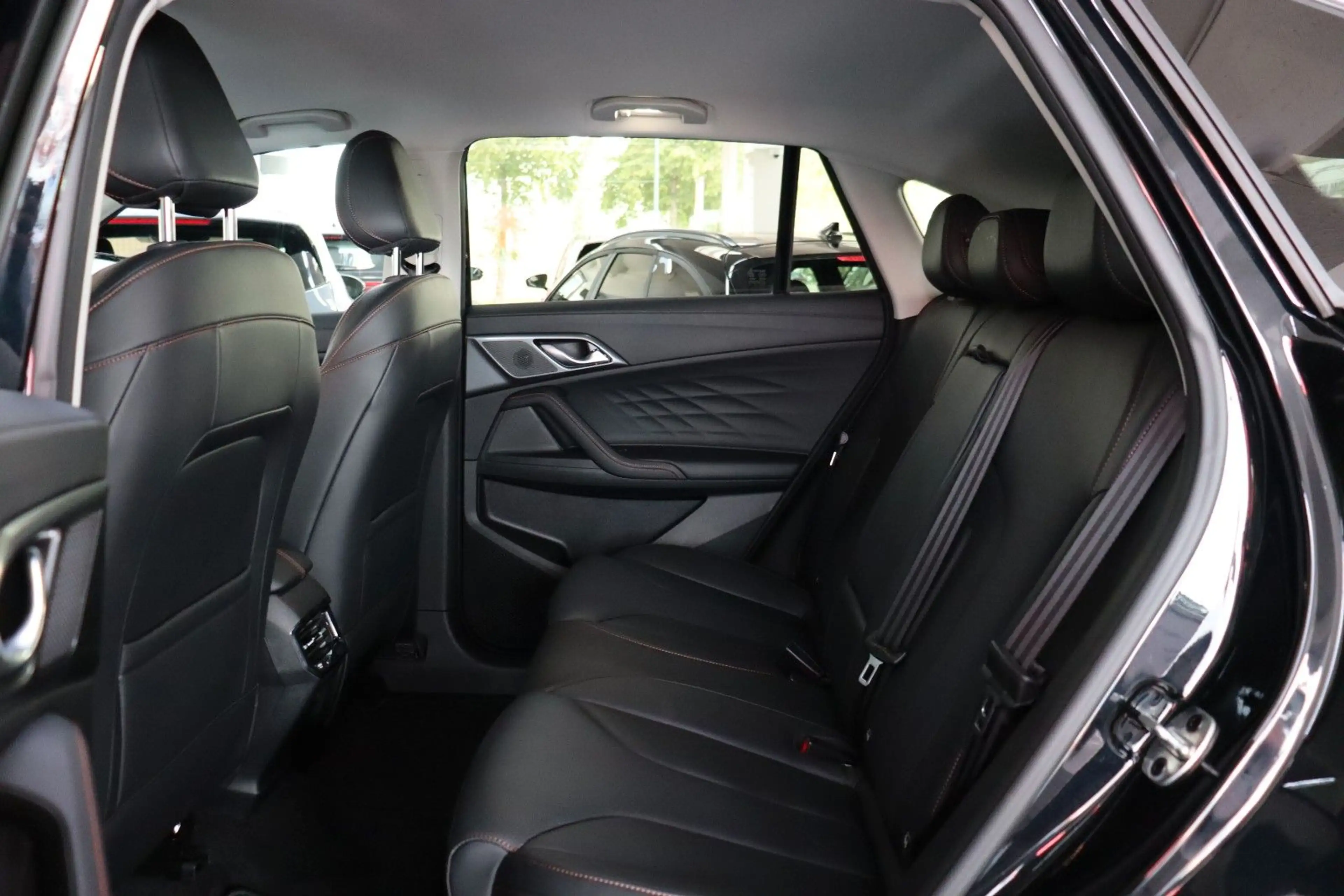 MG HS 1.5 AT Luxury MY25 360° ACC LED Leder SOFORT — photo 10