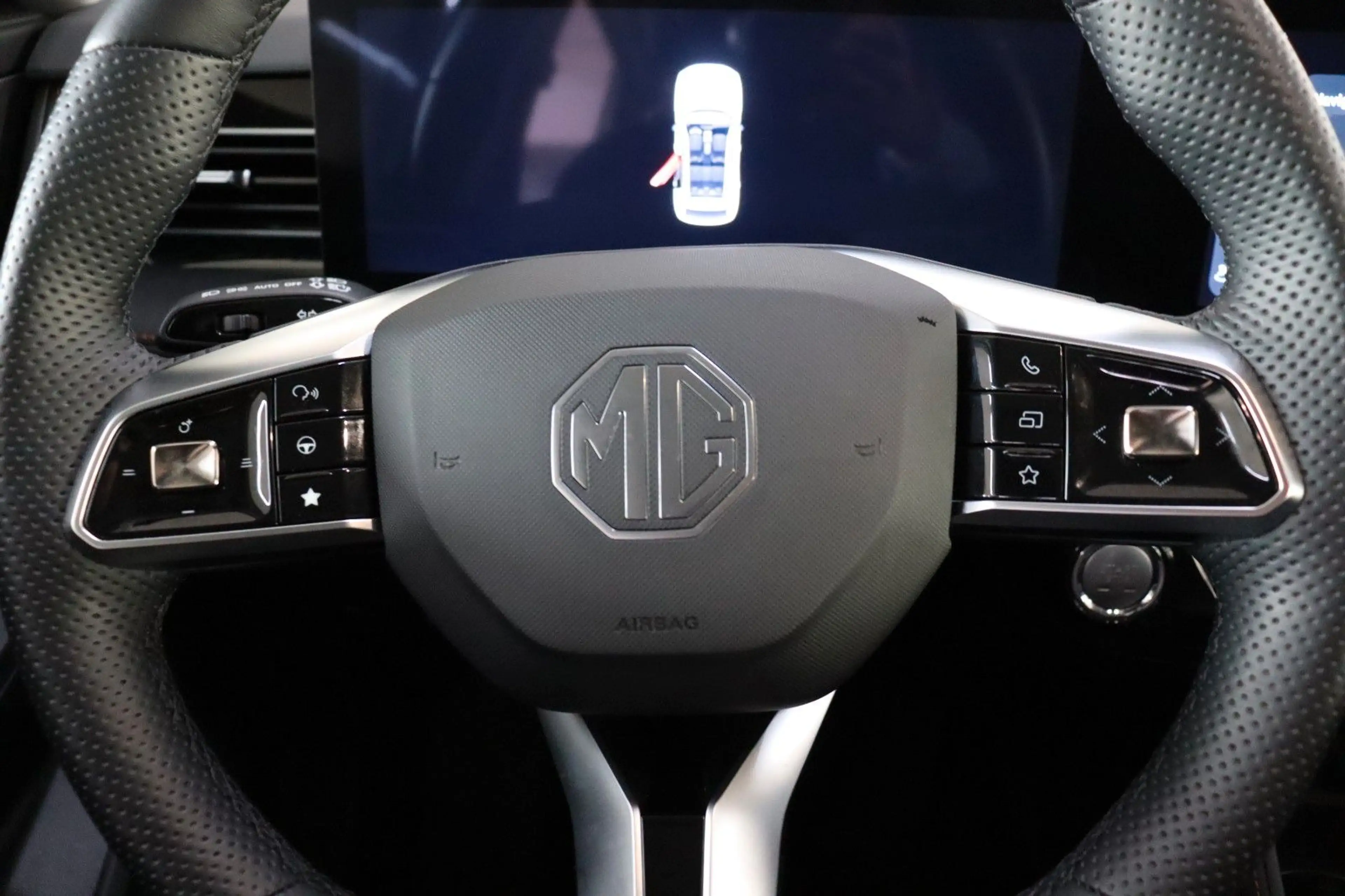 MG HS 1.5 AT Luxury MY25 360° ACC LED Leder SOFORT — photo 13