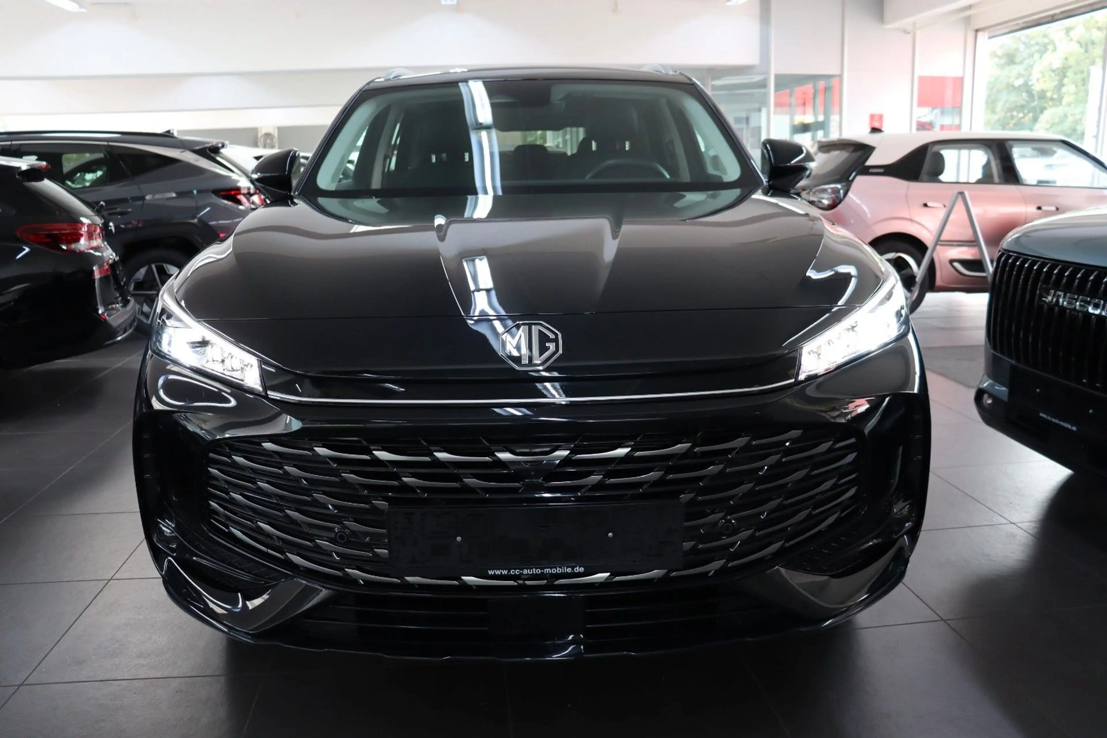 MG HS 1.5 AT Luxury MY25 360° ACC LED Leder SOFORT — photo 2