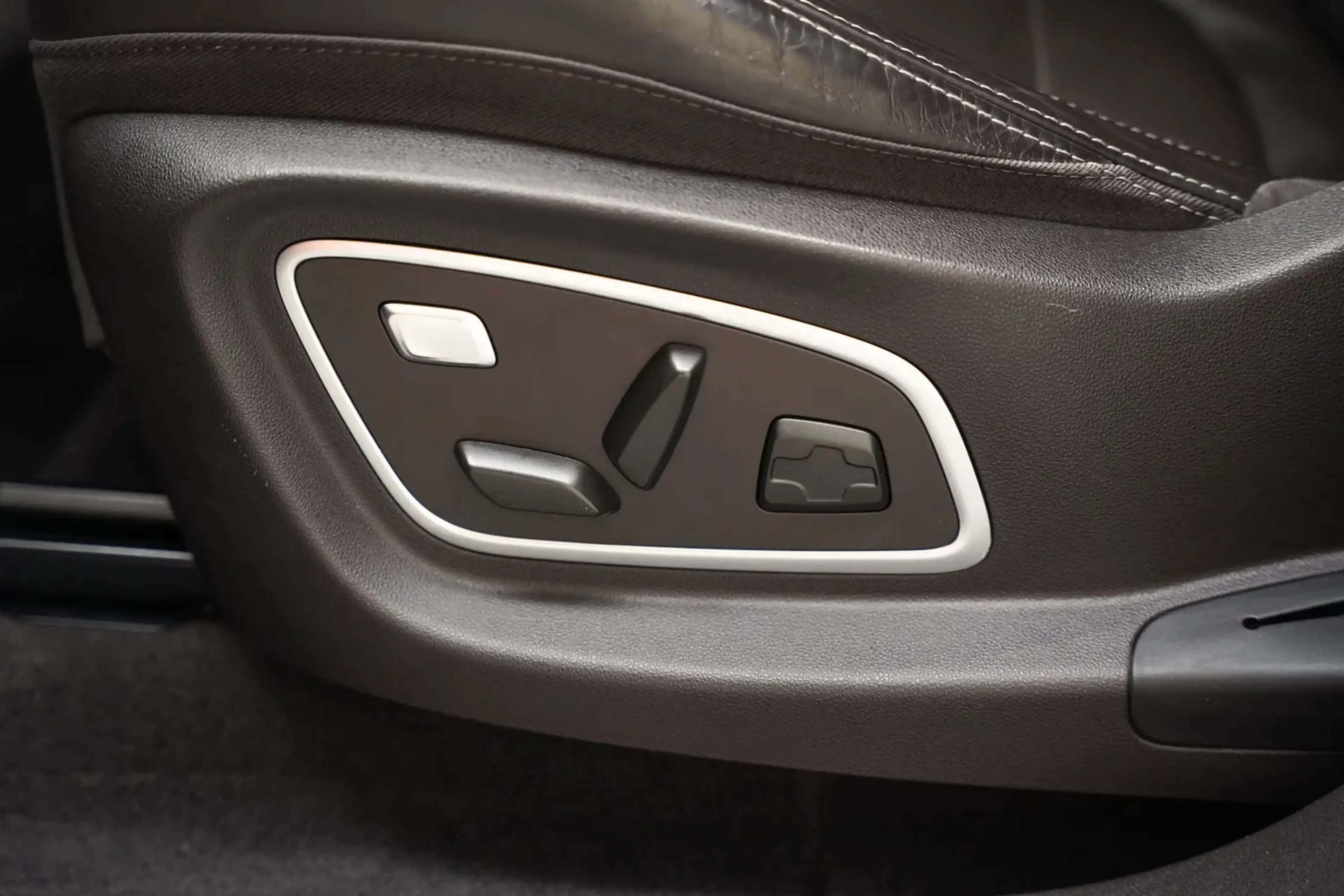 Renault Espace 1.6 TCe Initiale Paris Aut. [ Panoramadak Head-up — photo 13