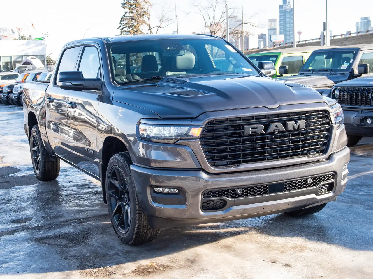 RAM 1500 снимка RAM 1500