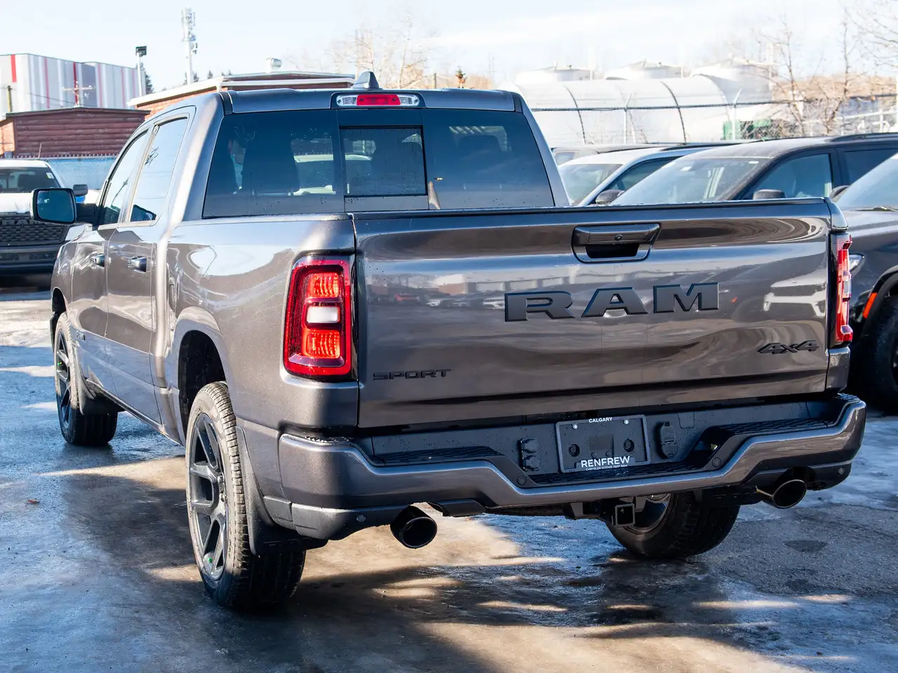 RAM 1500 снимка RAM 1500