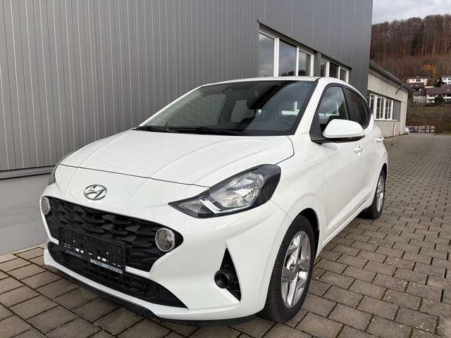 Imagine Hyundai i10 1.2 84 PS KLIMAUTOMATIK SITZHEIZUNG