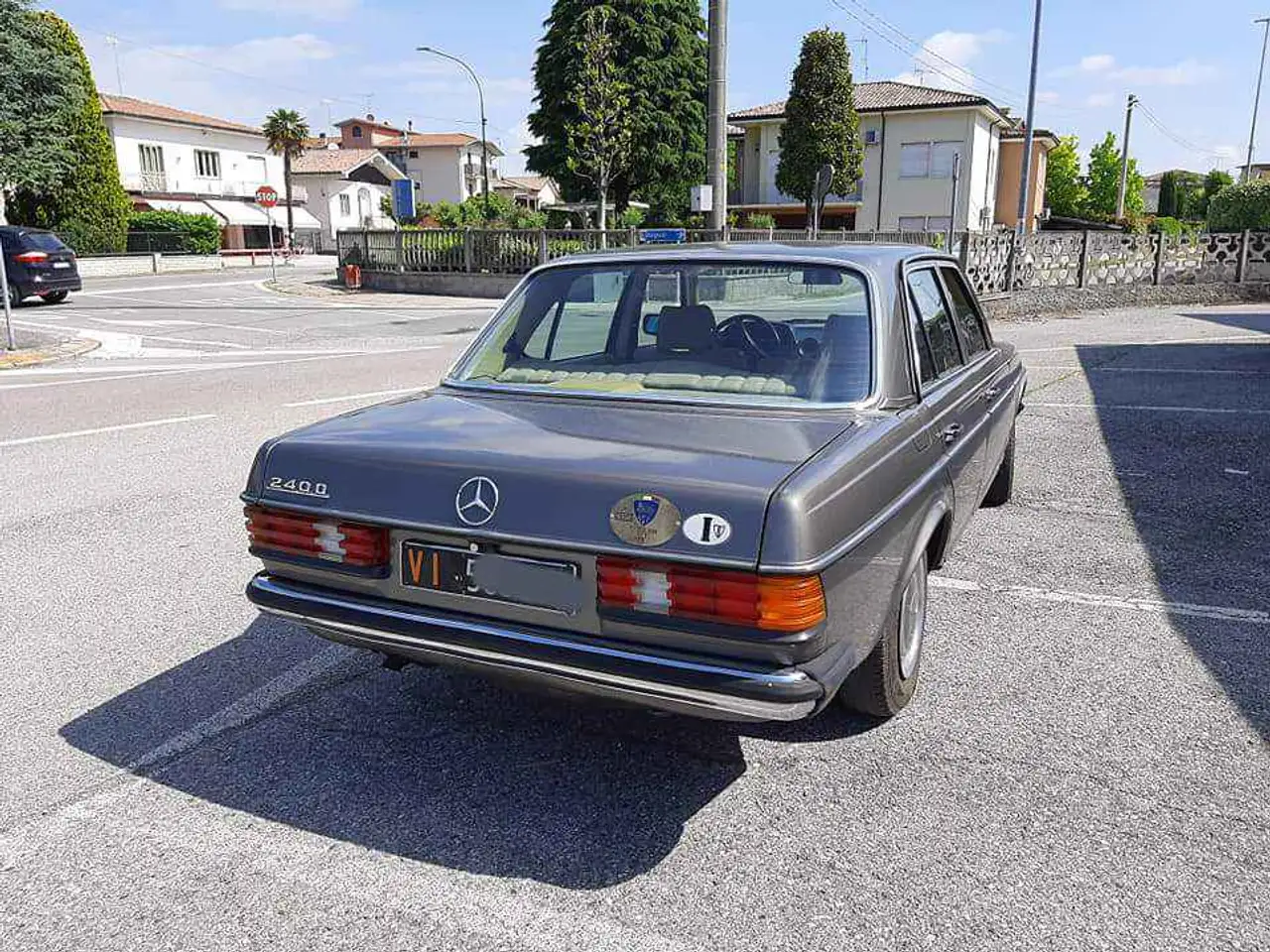 Mercedes-Benz 240 d ASI, foto 5