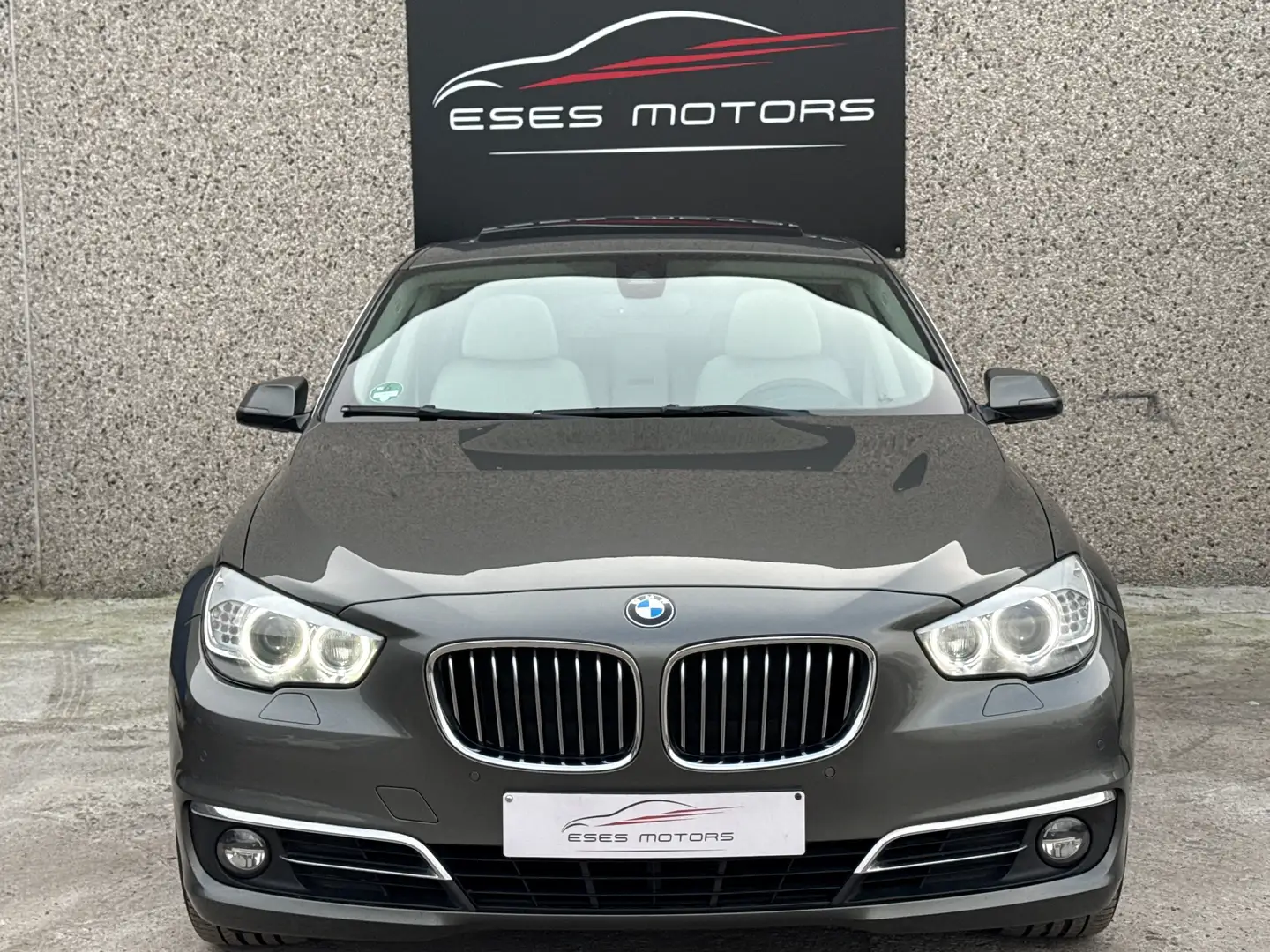 BMW 520 Gran Turismo* Luxury-Line* Pano* 360Camera Gris - 2