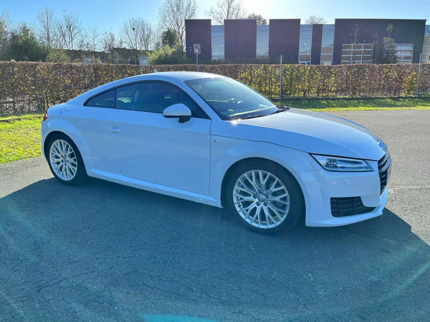 Audi TT Coupe 1.8 TFSI S tronic Wit - 2