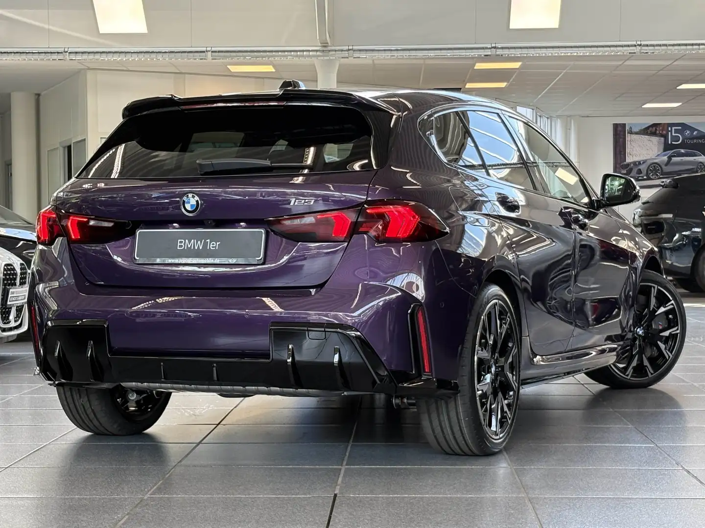 BMW 123 xDrive MSportPro DA+ Pano HUD 19" 360° H/K Violet - 2