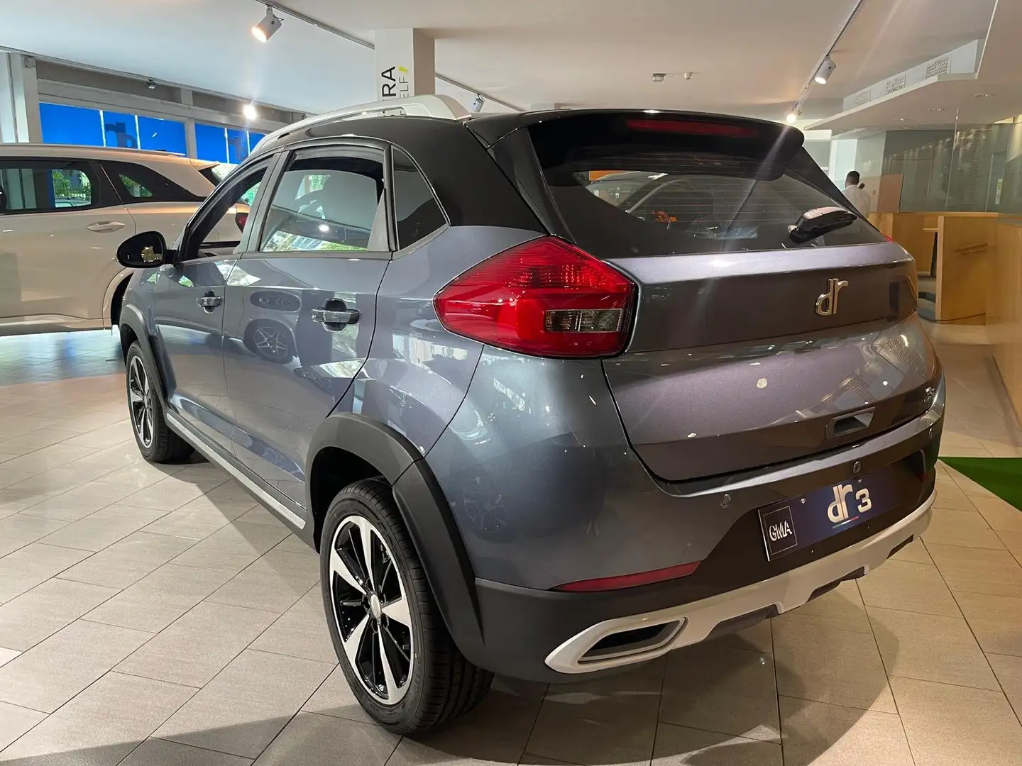 DR Automobiles DR 3.0 1.5 Gpl 114cv cvt Gri - 2