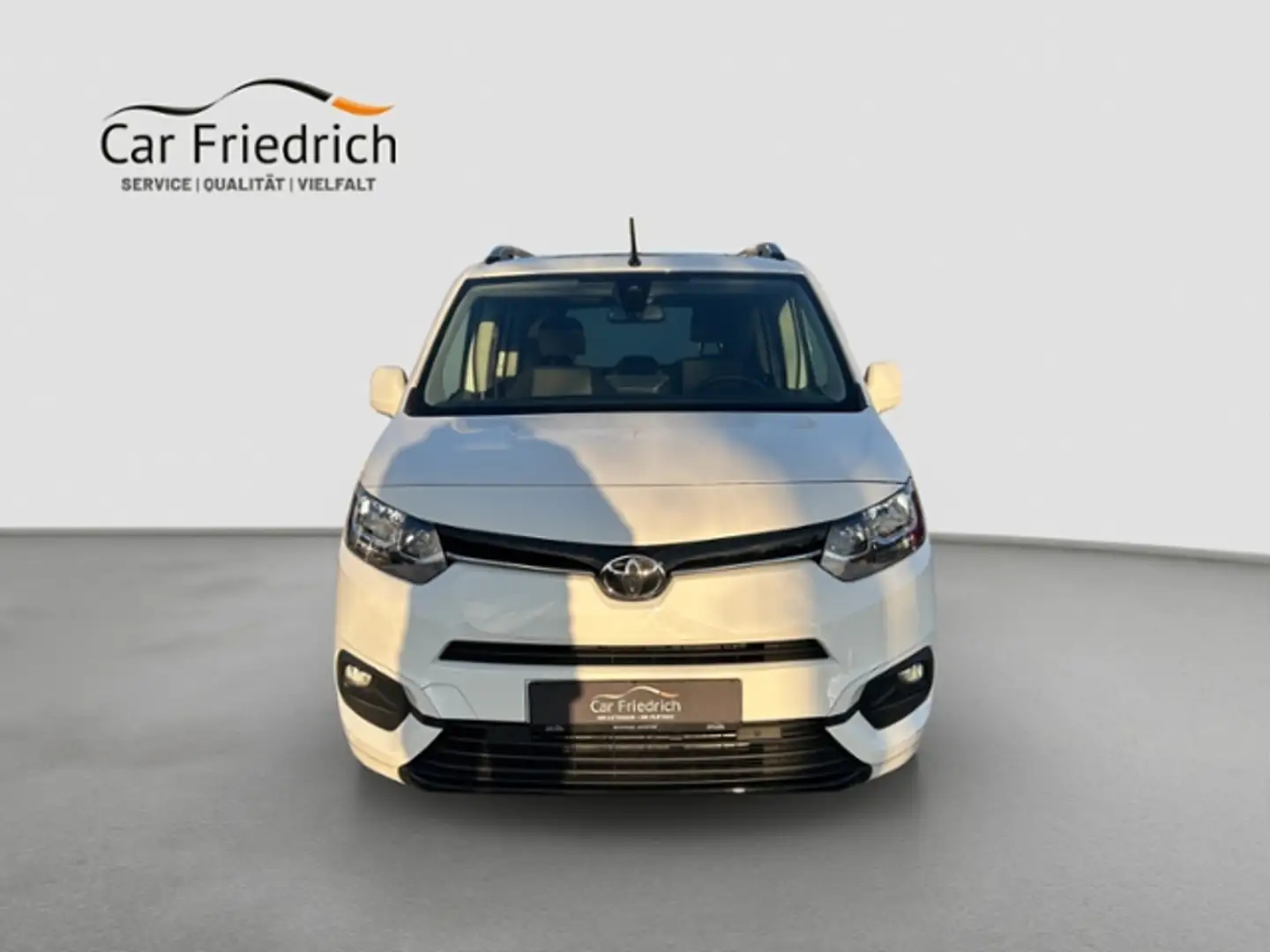 Toyota Proace Verso 1.2 Autom. L1 Team Deutschland Weiß - 2