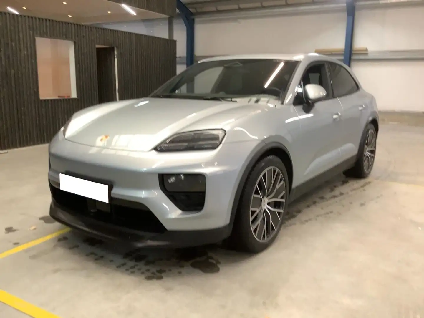 Porsche Macan Macan 4, 408 ch Argent - 1