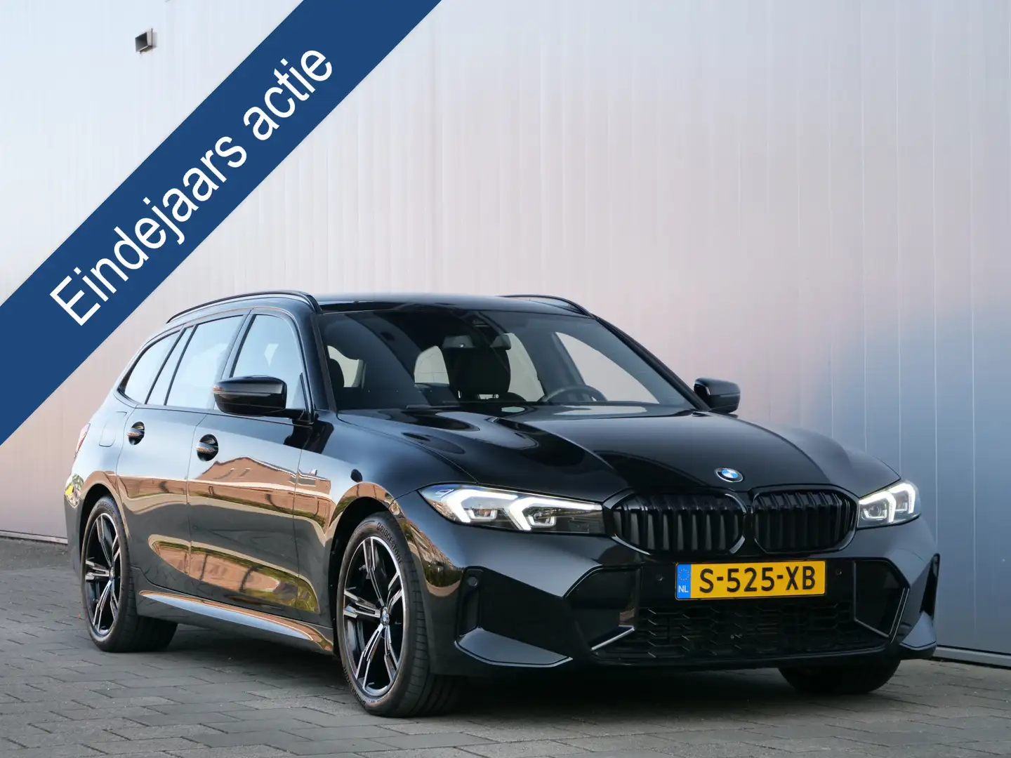 BMW 318 3-serie Touring 318i M-Sport 157 Pk Automaat van € Noir - 1