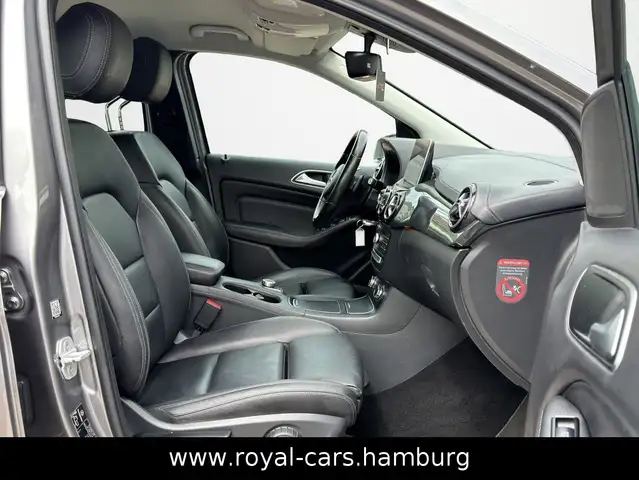 Mercedes-Benz B-Class view 15