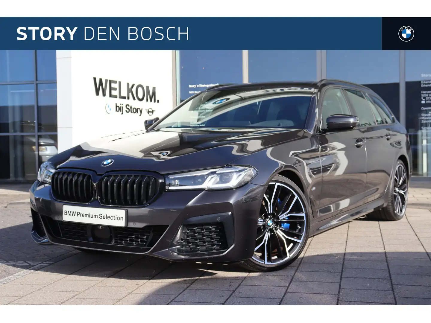 BMW 530 5 Serie Touring 530i High Executive M Sport Automa Grau - 1