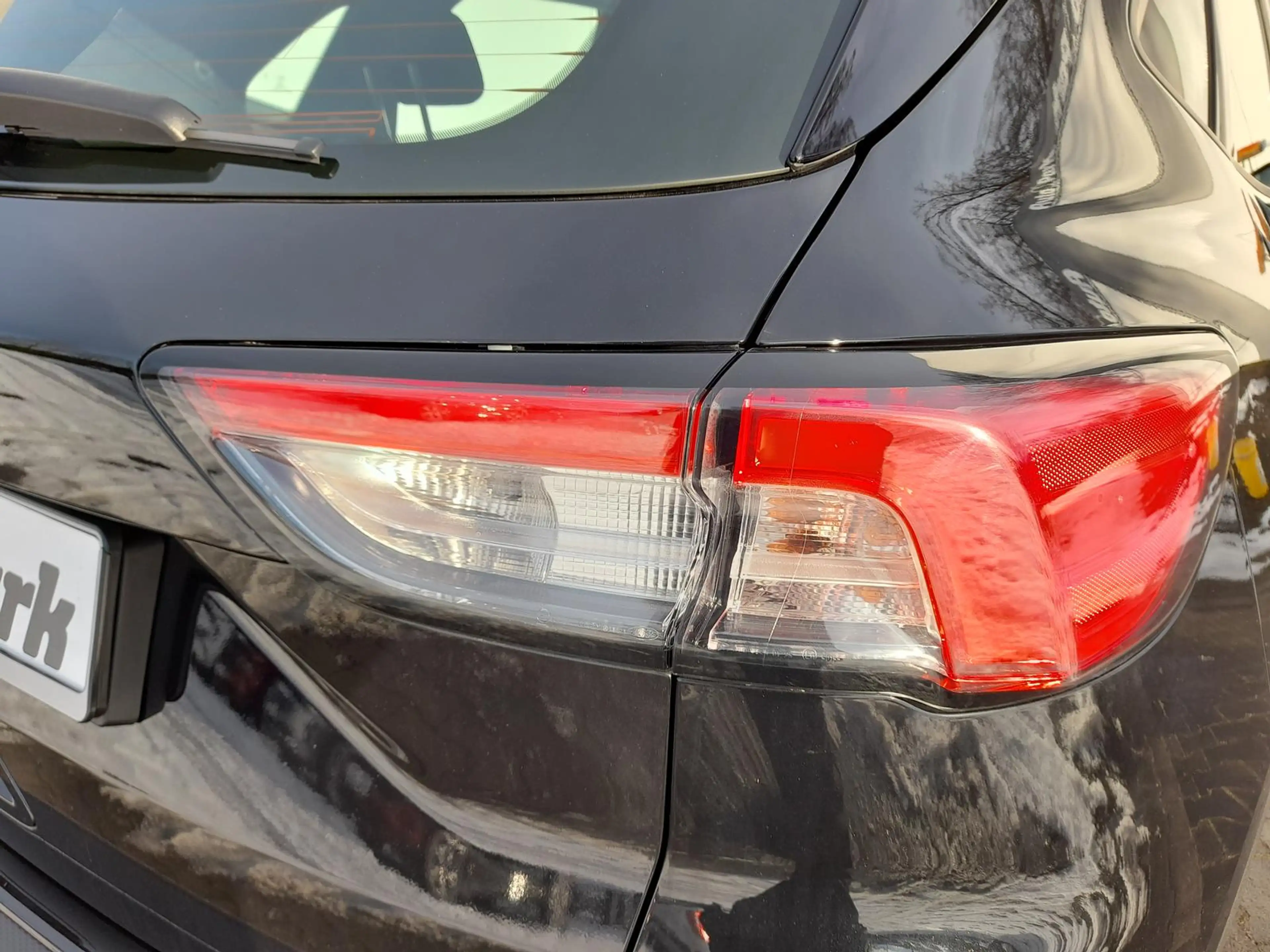 Ford Kuga 1.5 EcoBoost NAVI~SHZ~APP~2xPDC~GRA~DAB~MFL — photo 12