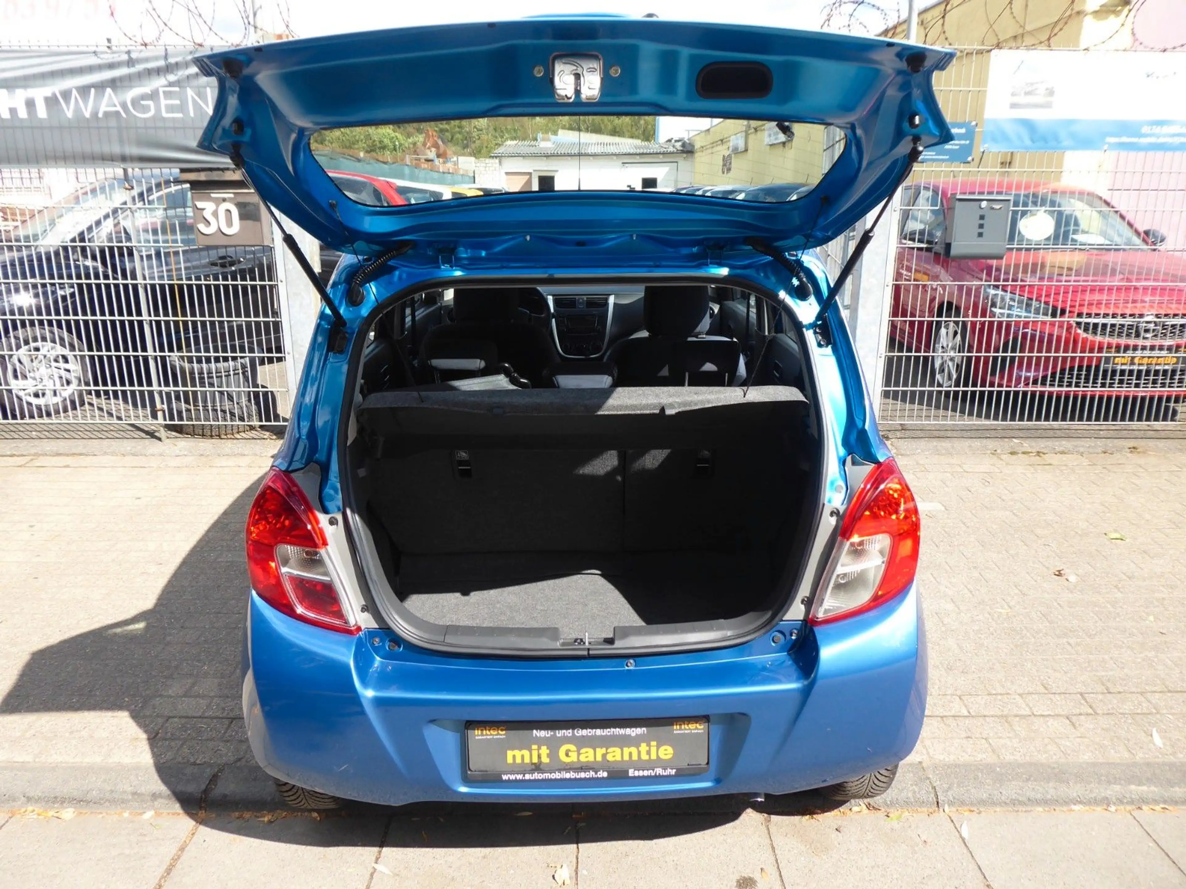 Suzuki Celerio Automatik 1.Hd, TÜV/Service Neu,Garantie — photo 8