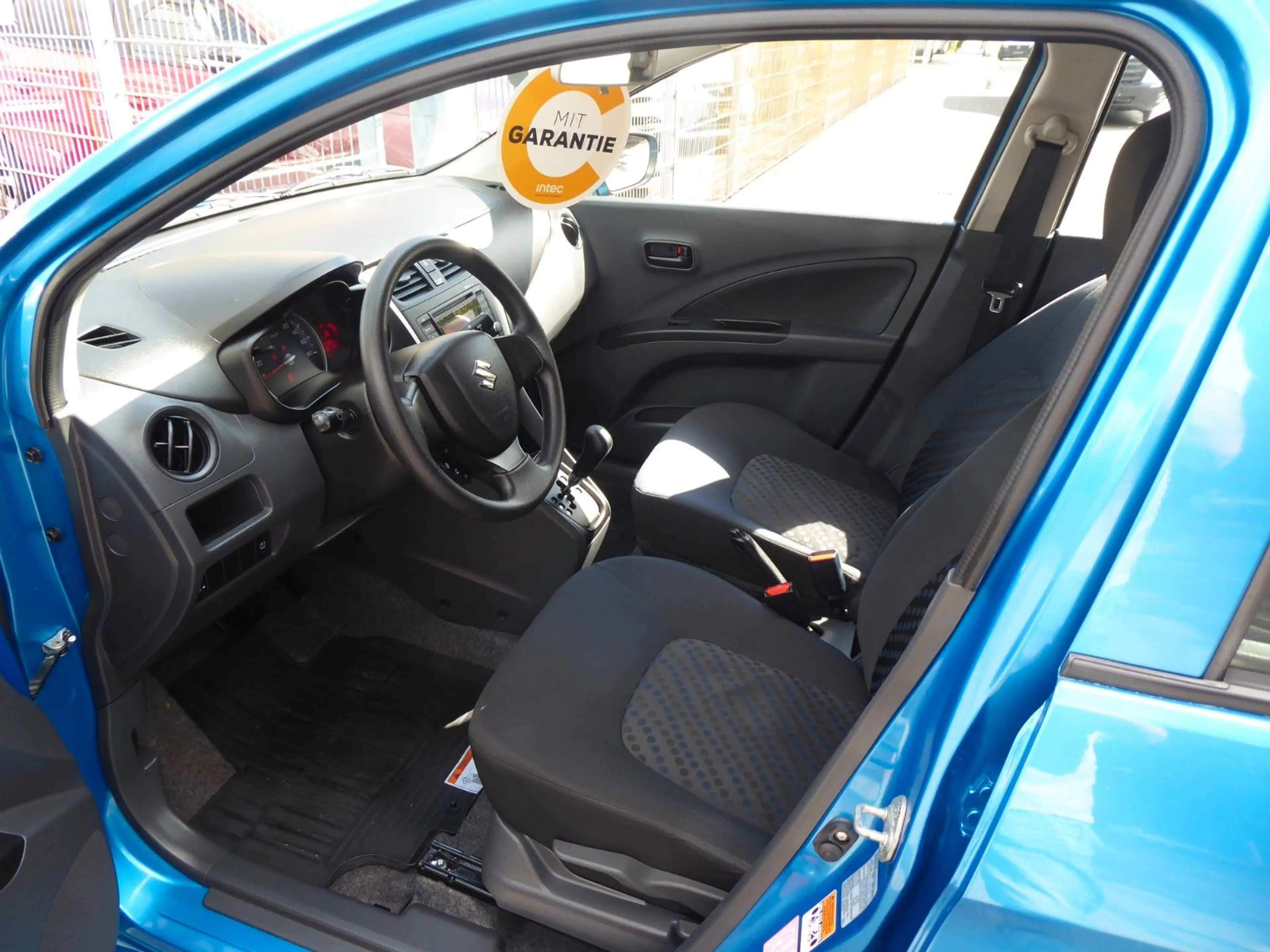 Suzuki Celerio Automatik 1.Hd, TÜV/Service Neu,Garantie — photo 10