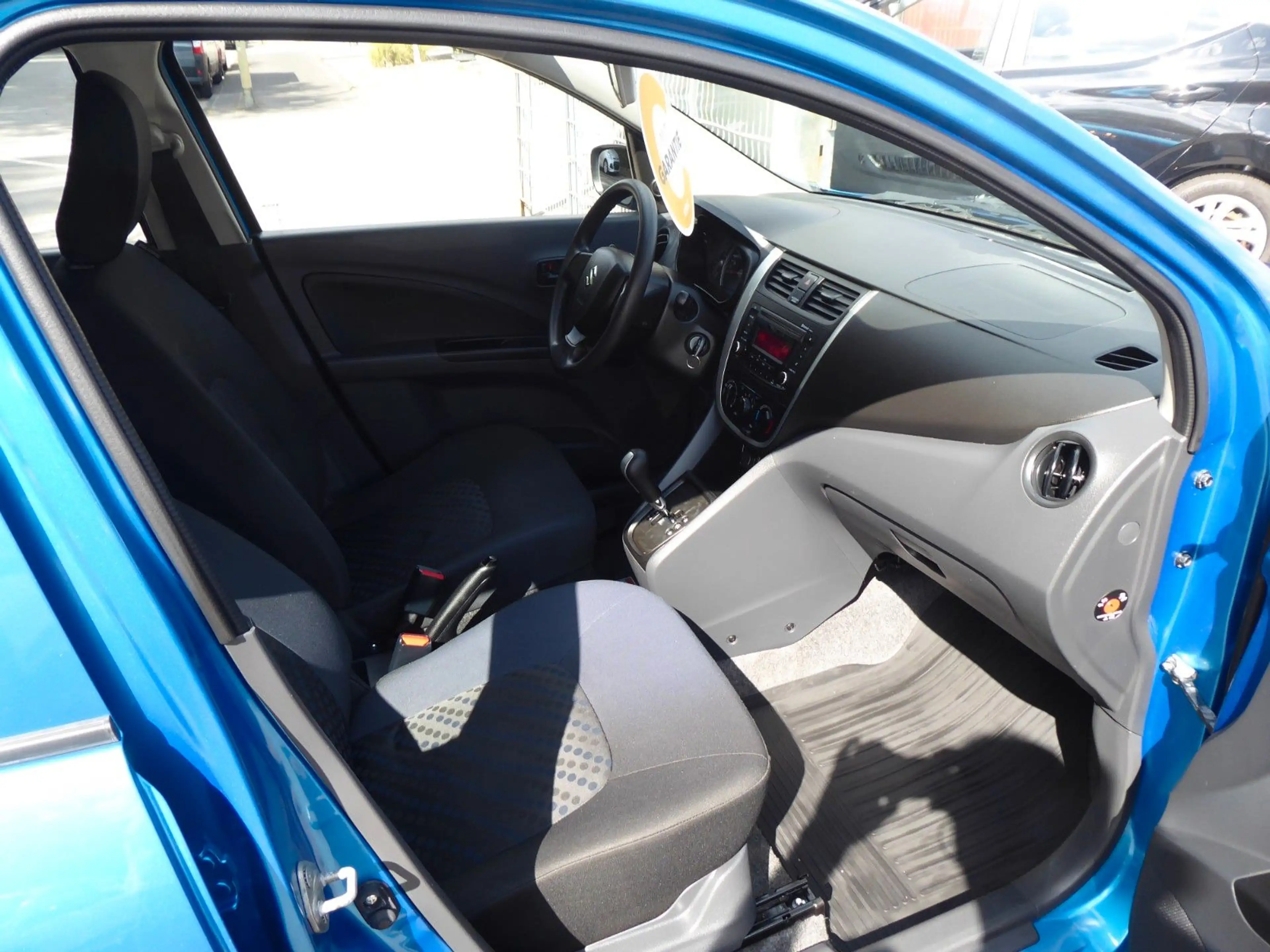 Suzuki Celerio Automatik 1.Hd, TÜV/Service Neu,Garantie — photo 11