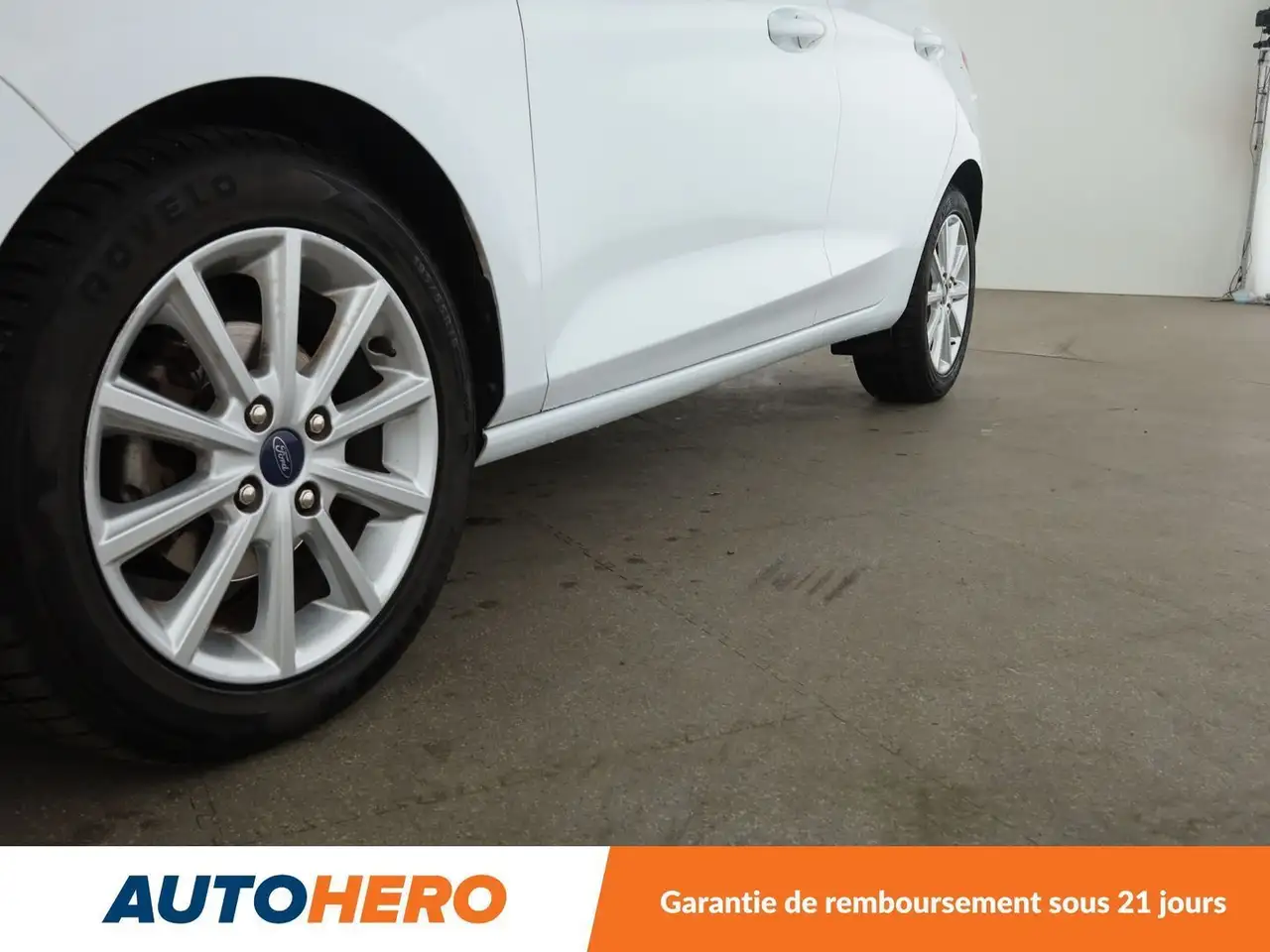 Ford Fiesta 5 portes — photo 31