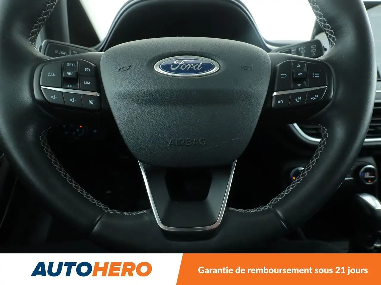 Ford Fiesta 5 portes — photo 19