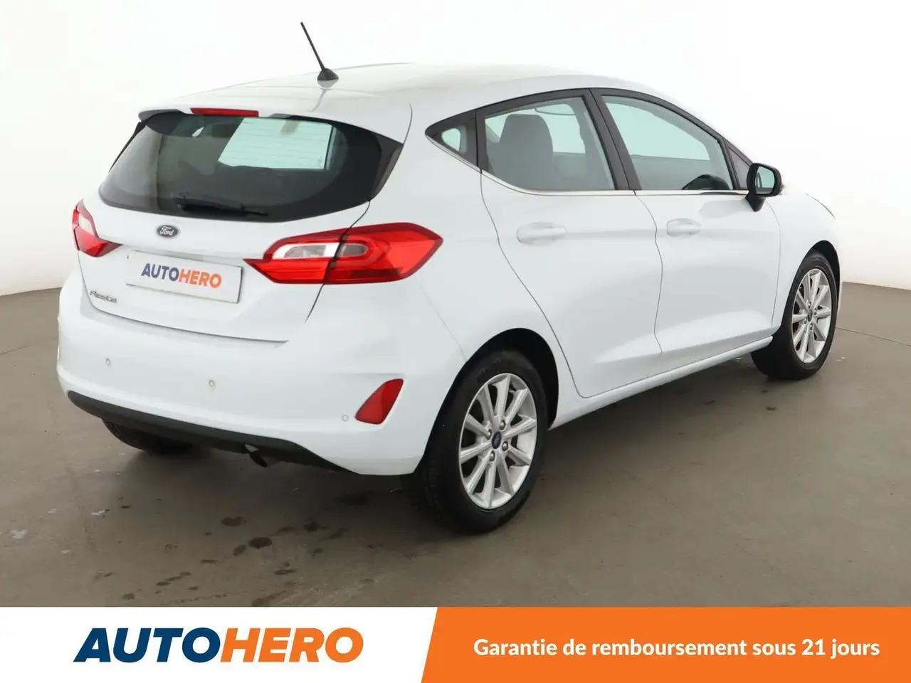 Ford Fiesta 5 portes — photo 6
