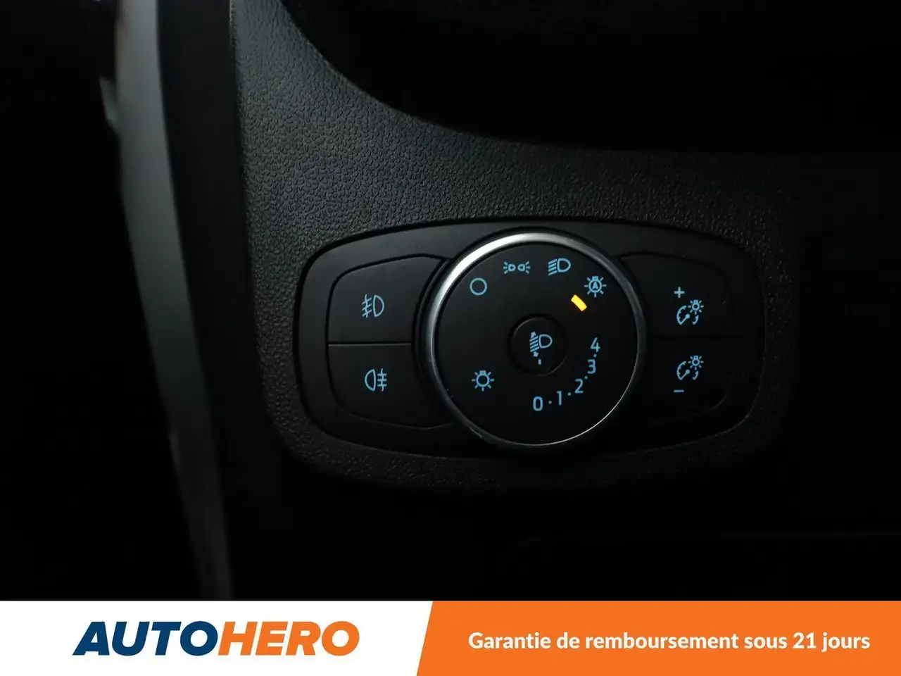Ford Fiesta 5 portes — photo 29