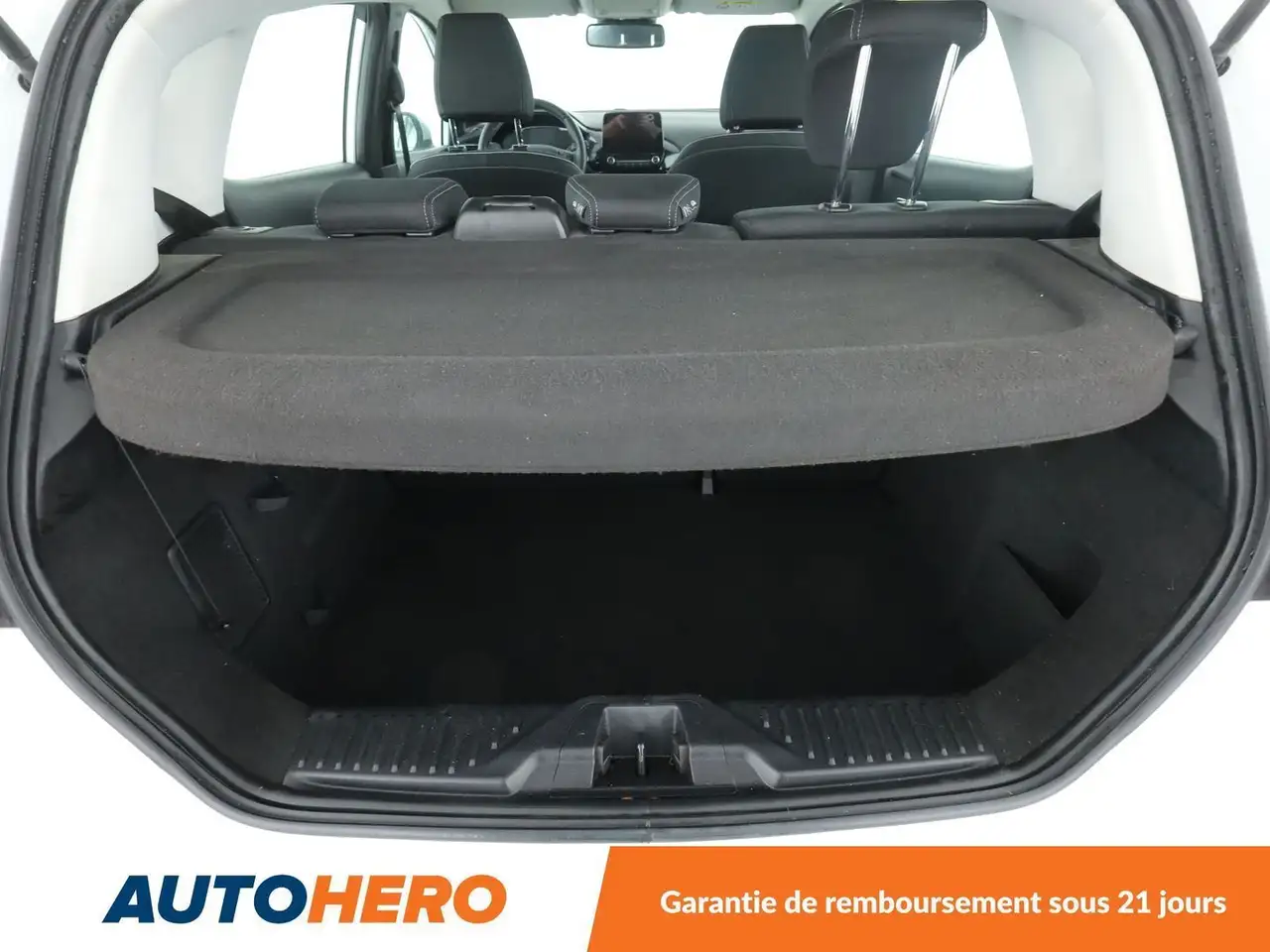 Ford Fiesta 5 portes — photo 17