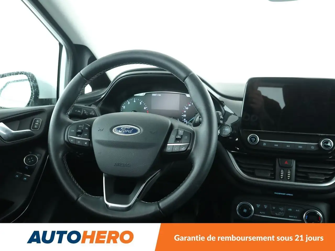 Ford Fiesta 5 portes — photo 13