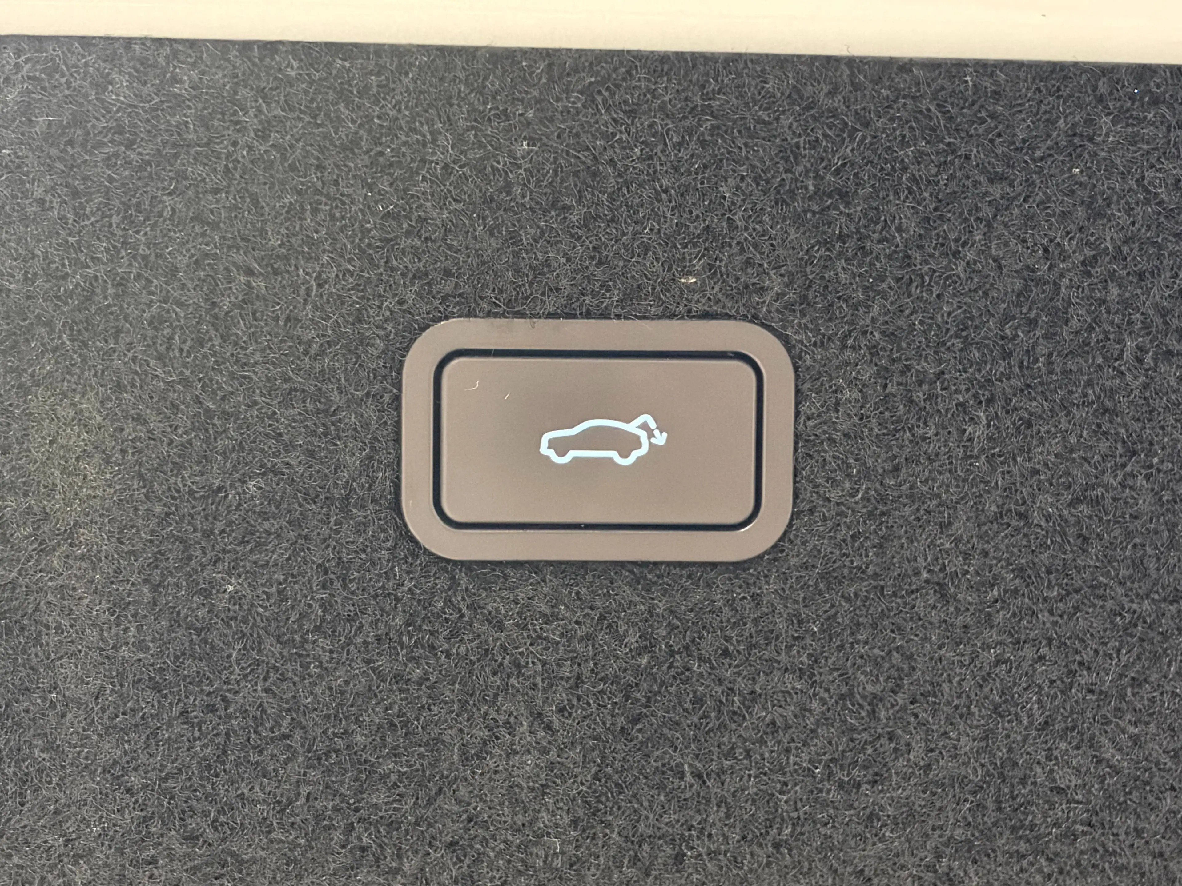 Polestar 4 Polestar 4 LRSM — photo 12