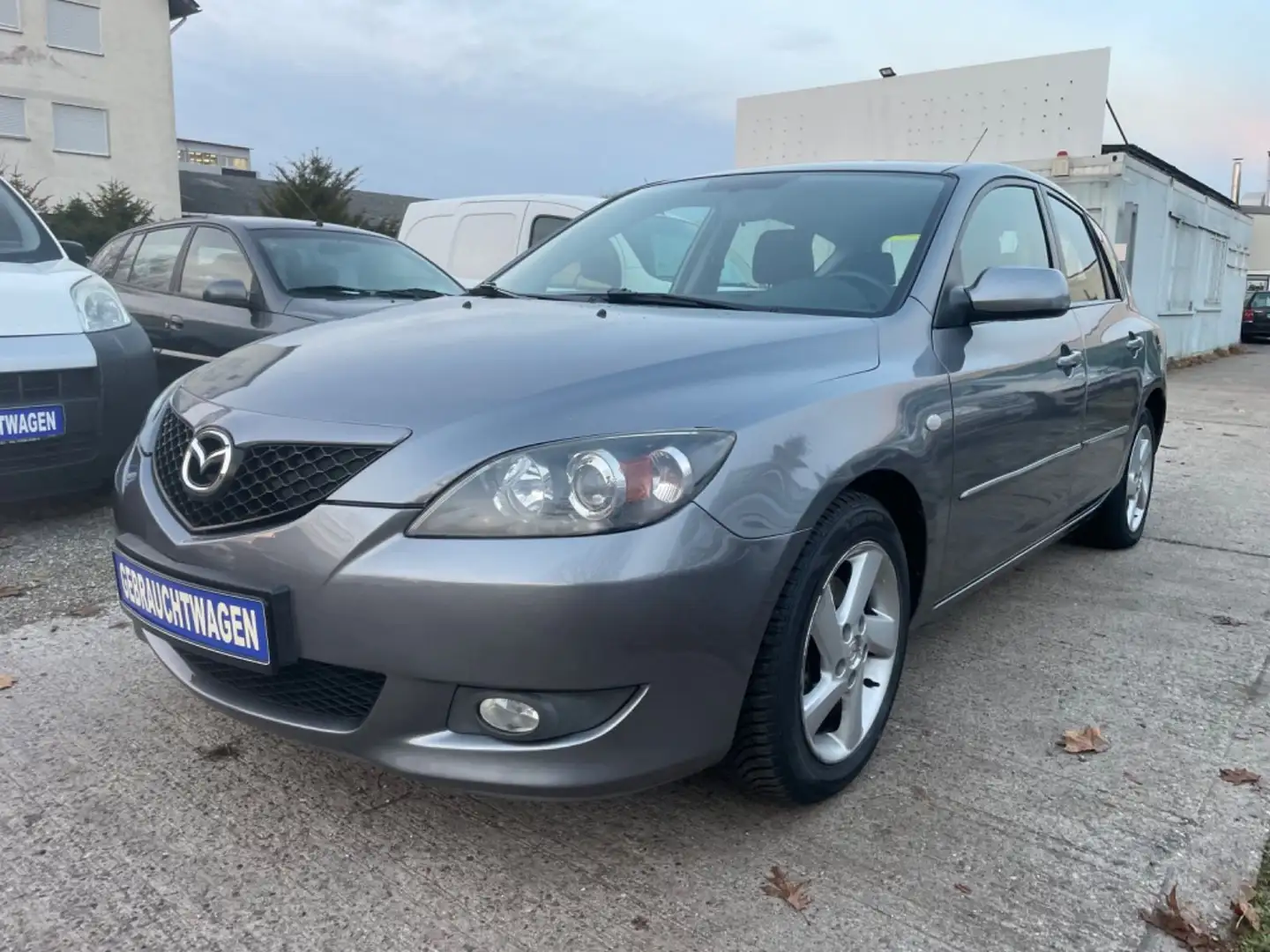 Mazda 3 Lim. 1.6 Sport Comfort SERVICE + TÜV NEU !!! Gris - 1