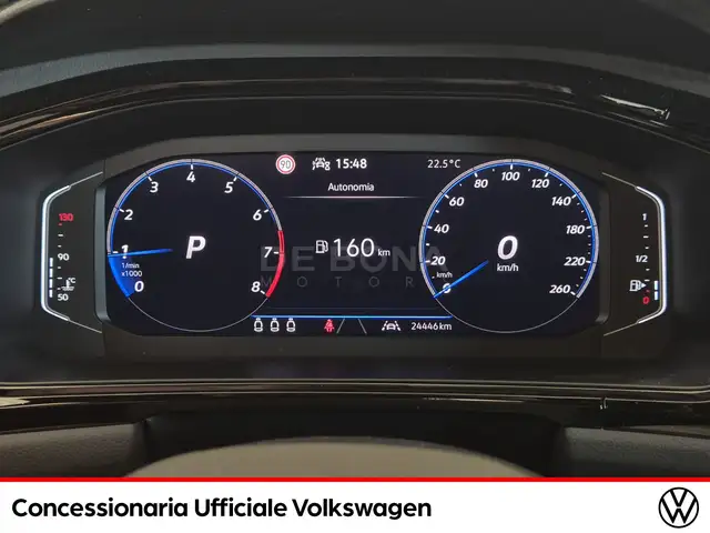 Volkswagen T-Roc view 12