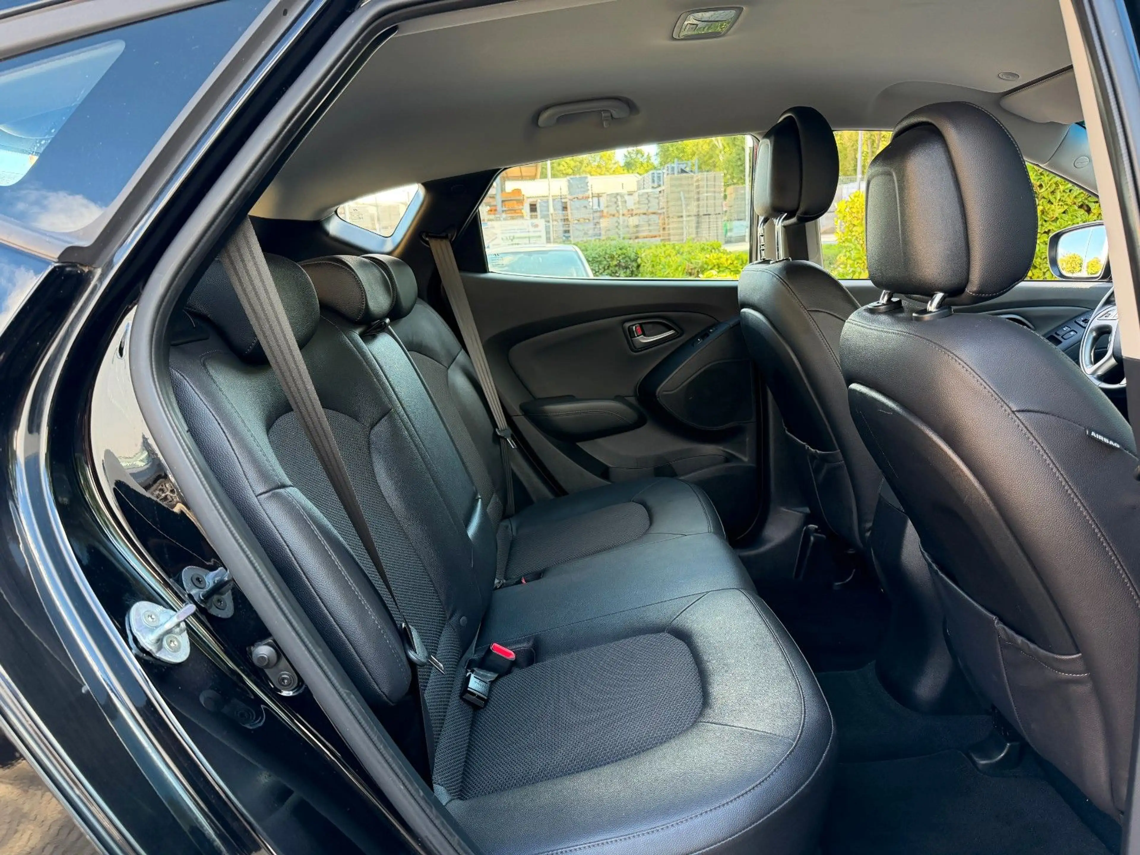 Hyundai iX35 Style AWD *Leder *Keyless *PDC *Tempomat — photo 14