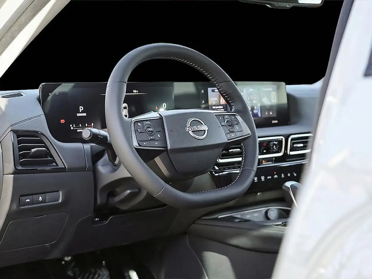 Nissan Sentra снимка Nissan Sentra