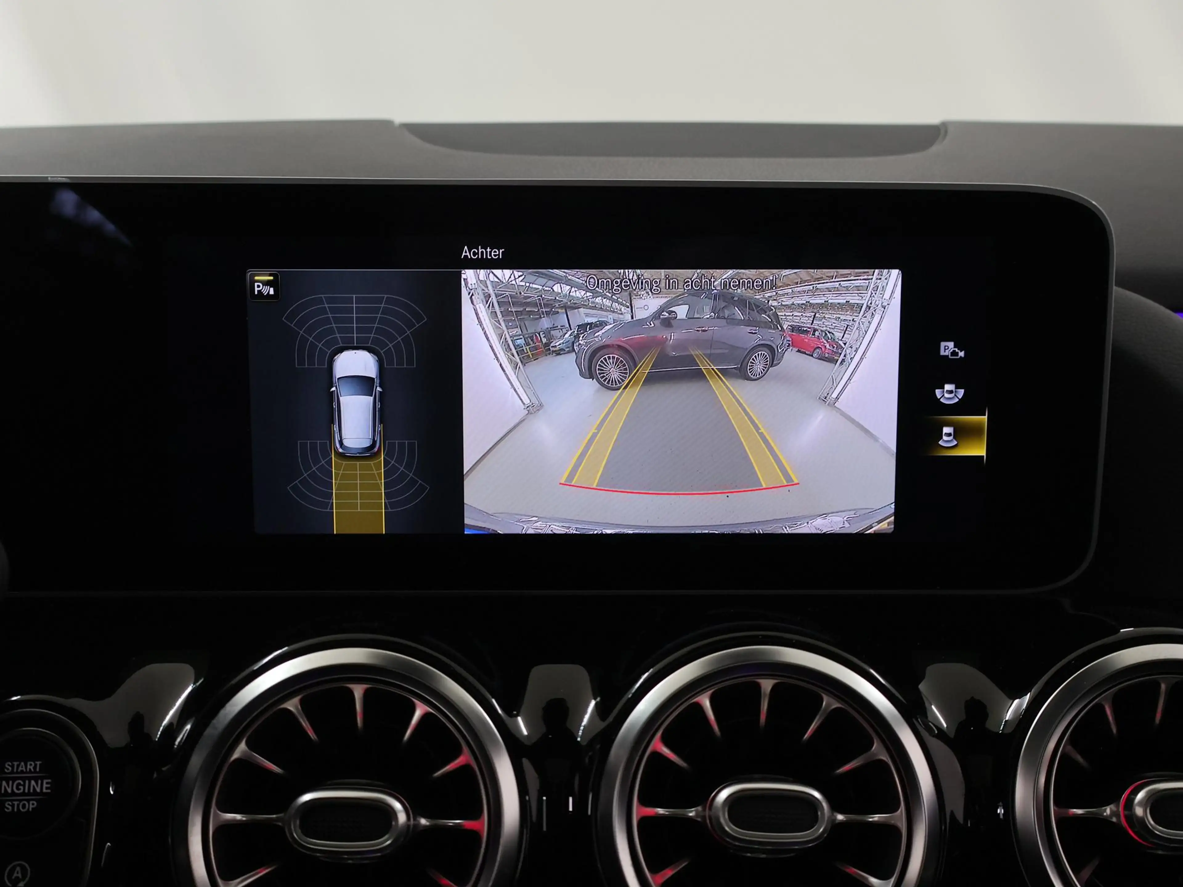 Mercedes-Benz GLA 200 Business Solution AMG | Night | Panoramadak | Memo — photo 14