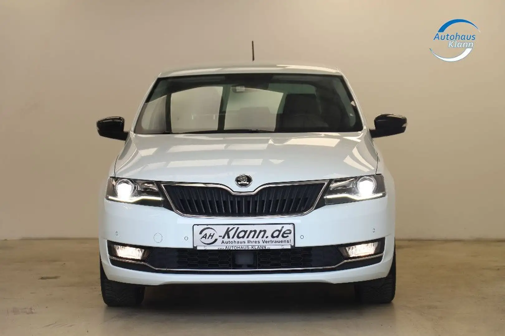 Skoda Rapid/Spaceback 1.0TSI 110PS Spaceback Style Keyless Navi Weiß - 2