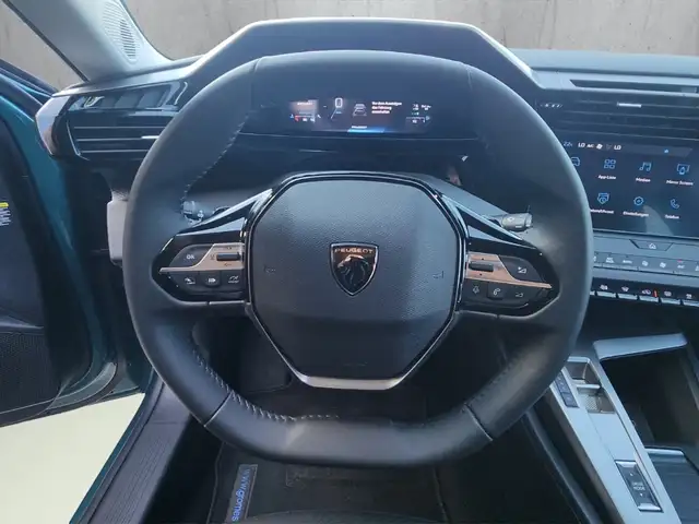Peugeot 308 view 10