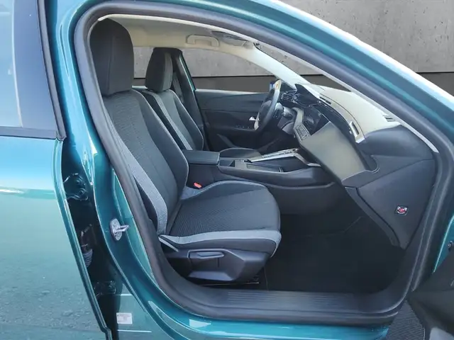 Peugeot 308 view 13