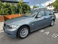 BMW 320 Baureihe 3 Touring 320i*1Hand*AHK*TÜV NEU Grün - thumbnail 1