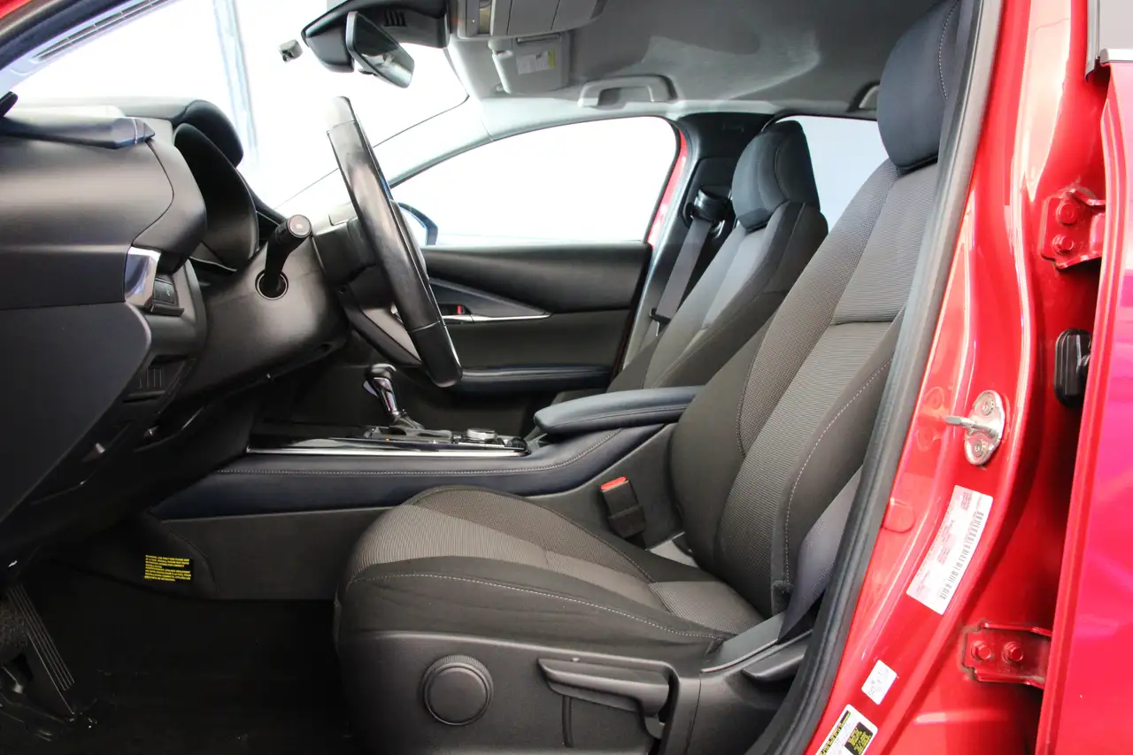 Mazda CX-30 снимка Mazda CX-30
