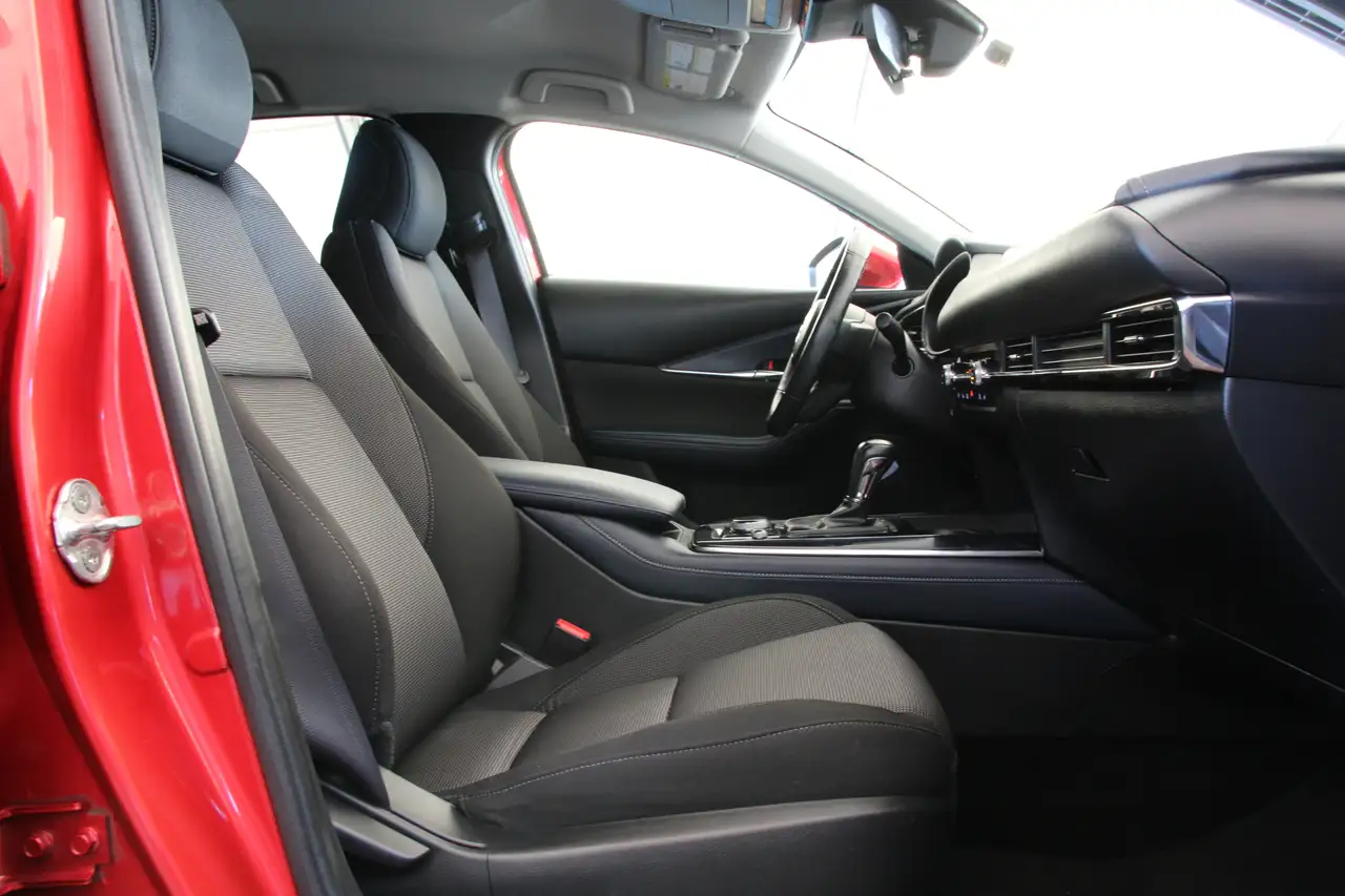 Mazda CX-30 снимка Mazda CX-30