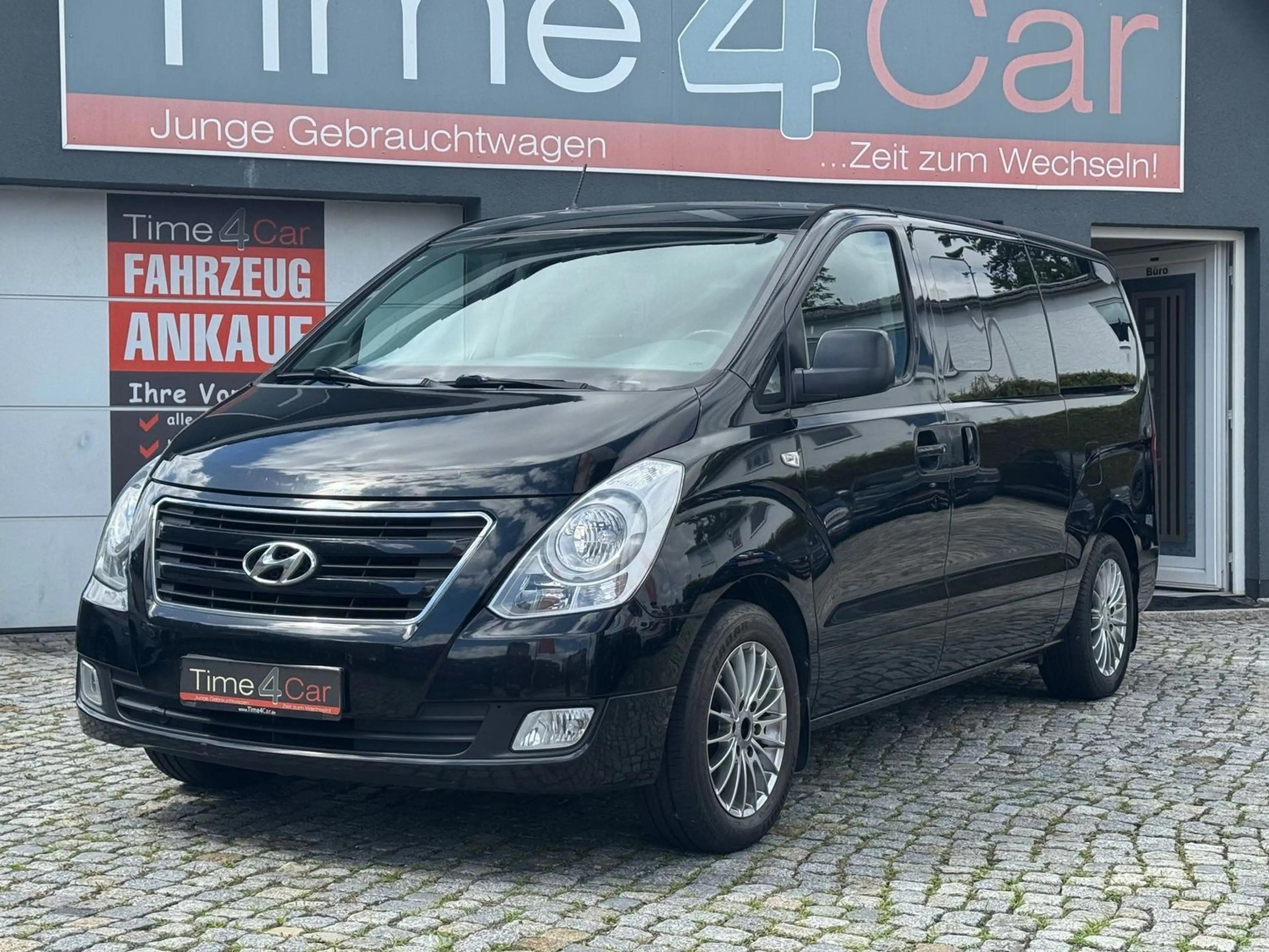 Hyundai H-1 Travel Comfort Leder SHZ AHK Standh. 8Sitze — photo 2