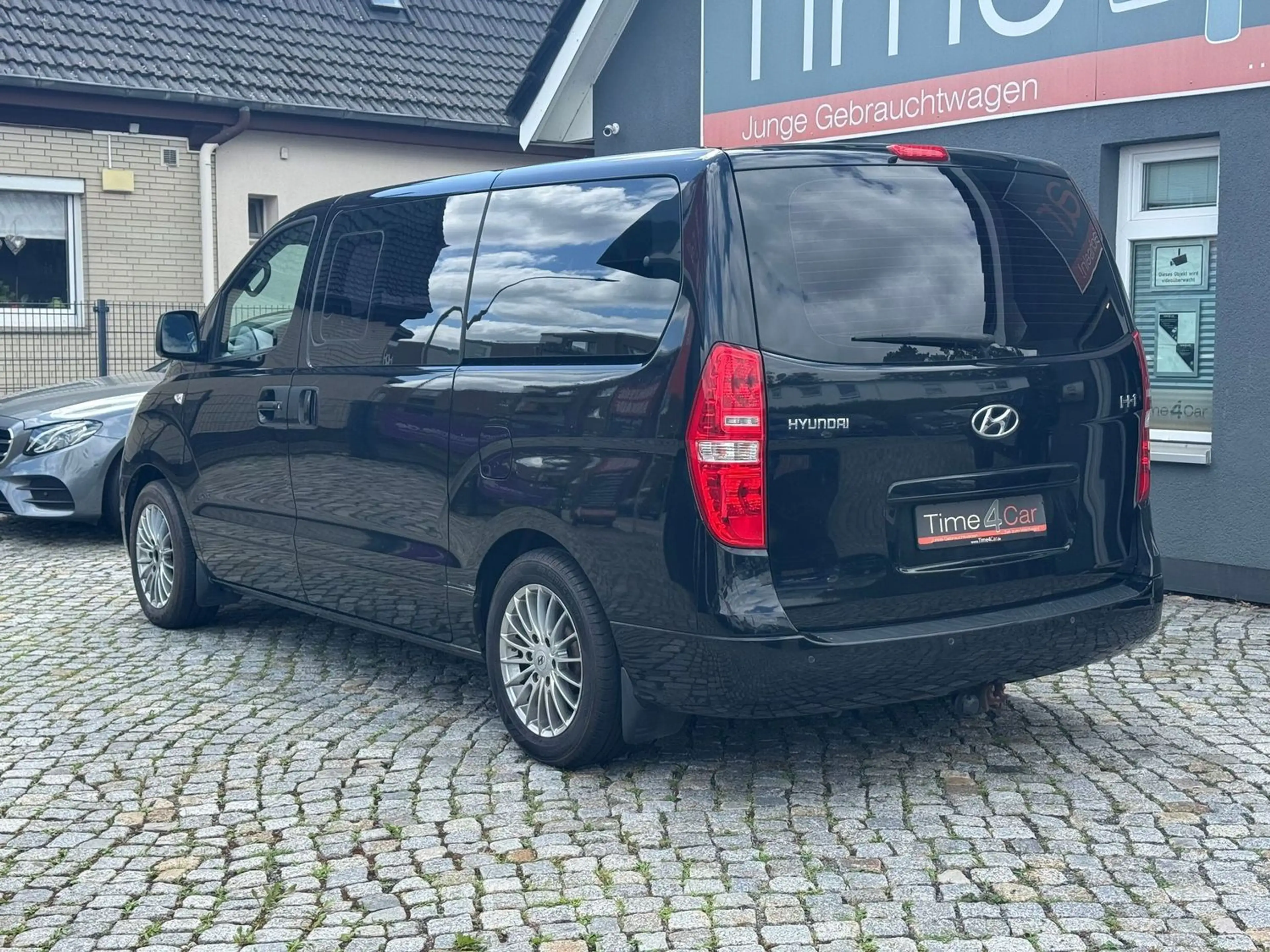 Hyundai H-1 Travel Comfort Leder SHZ AHK Standh. 8Sitze — photo 4