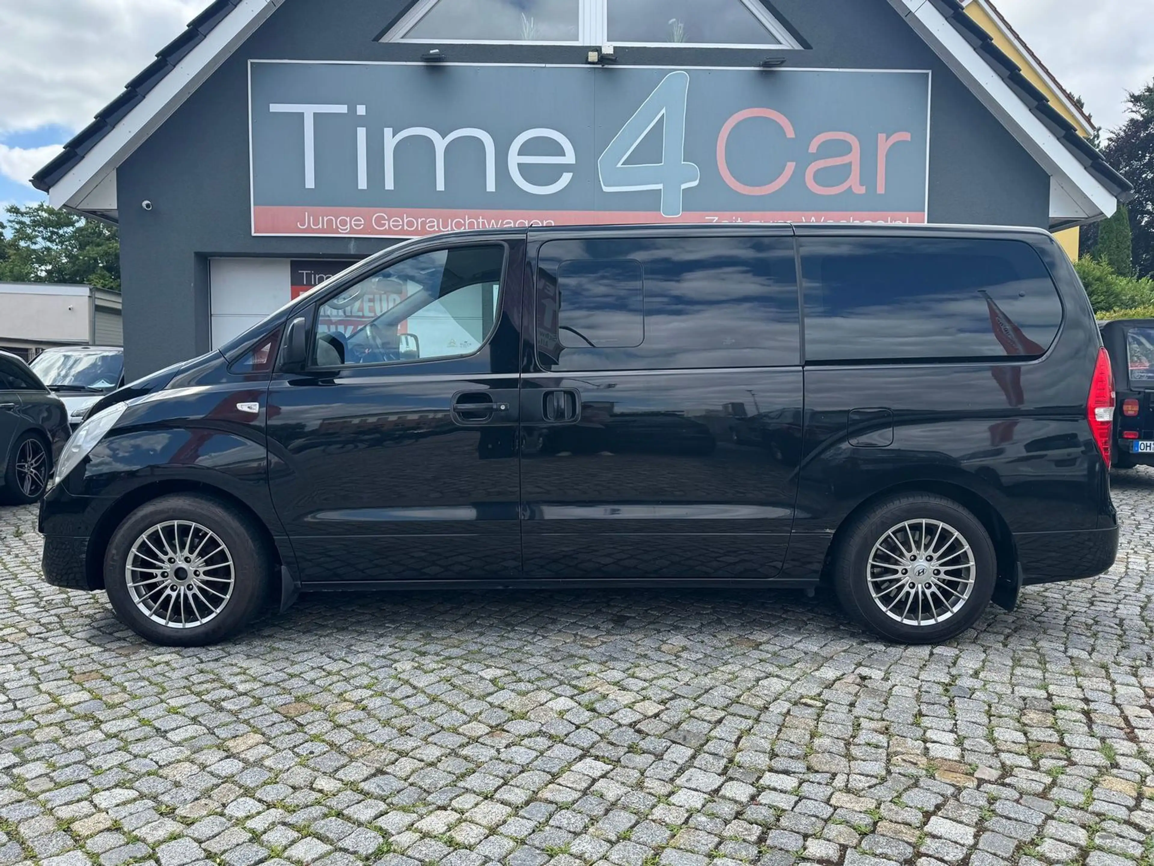 Hyundai H-1 Travel Comfort Leder SHZ AHK Standh. 8Sitze — photo 3