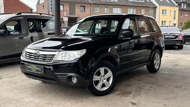 Subaru Forester Active*4x4*Ahk*Klima*Shz*Tempo*Alus*Top