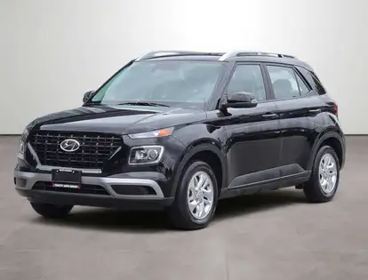  2025 Hyundai Venue Preferred FWD   