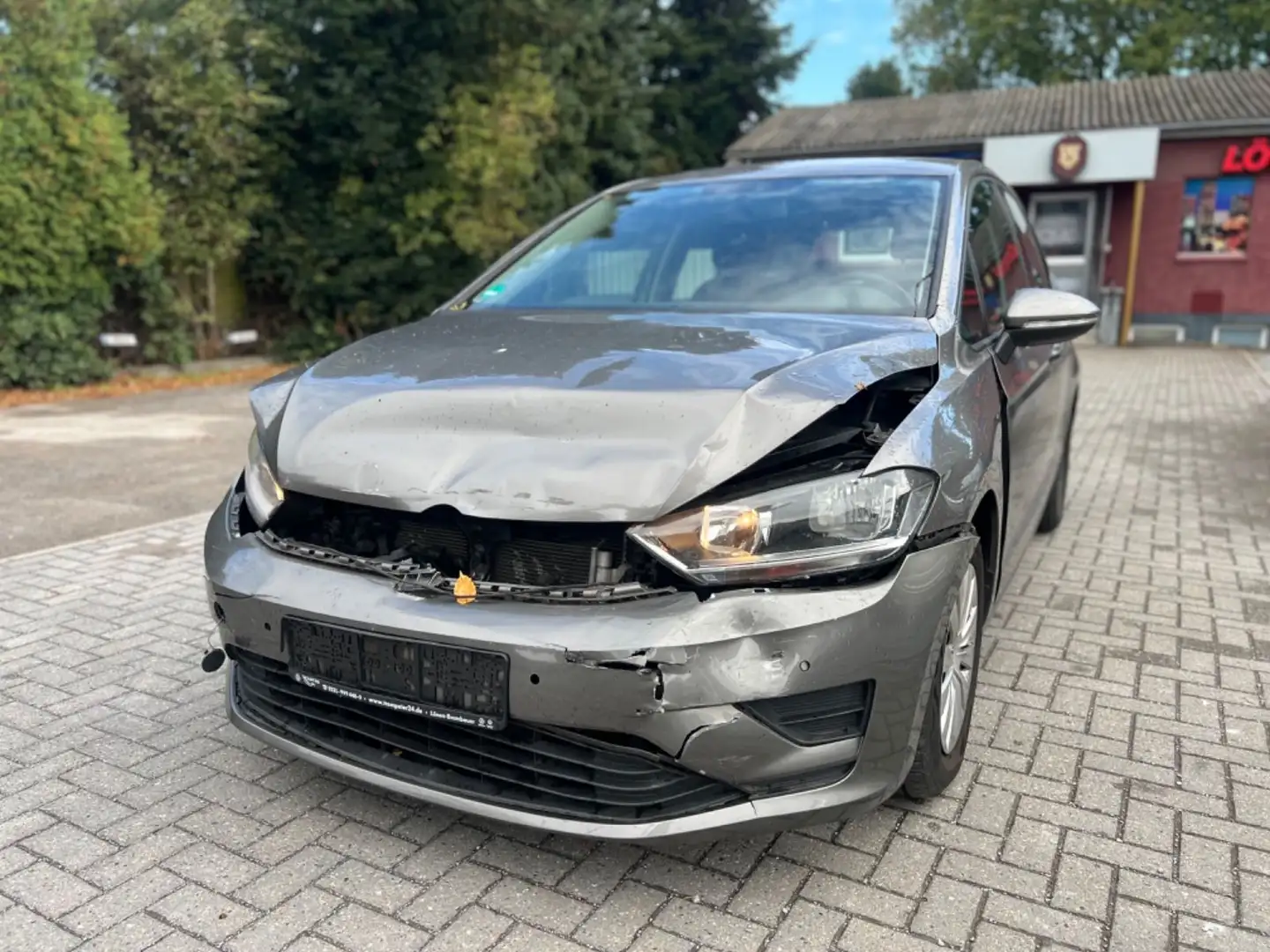 Volkswagen Golf Sportsvan VII Trendline BMT/Start-Stopp Gris - 1