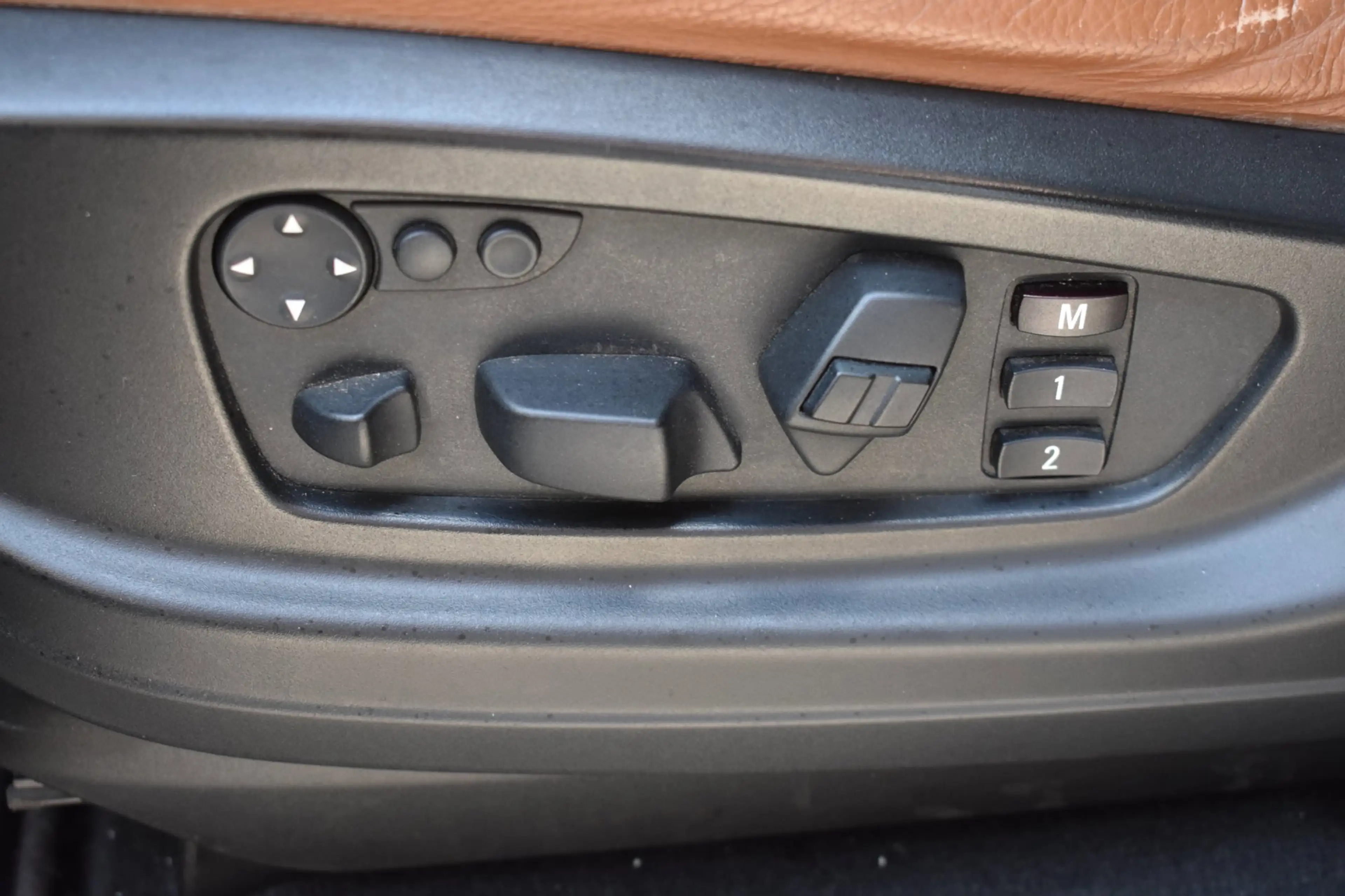 BMW X6 XDrive35d High Executive '10 Xenon Leder Clima Nav — photo 19