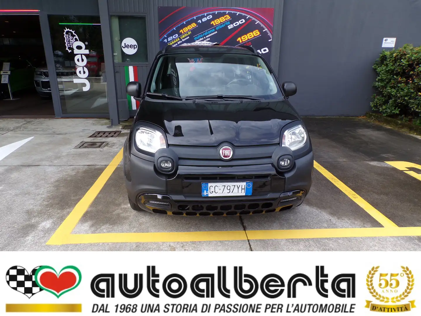 Fiat Panda Cross Hybrid 70cv (KM. 18.502) Negro - 2