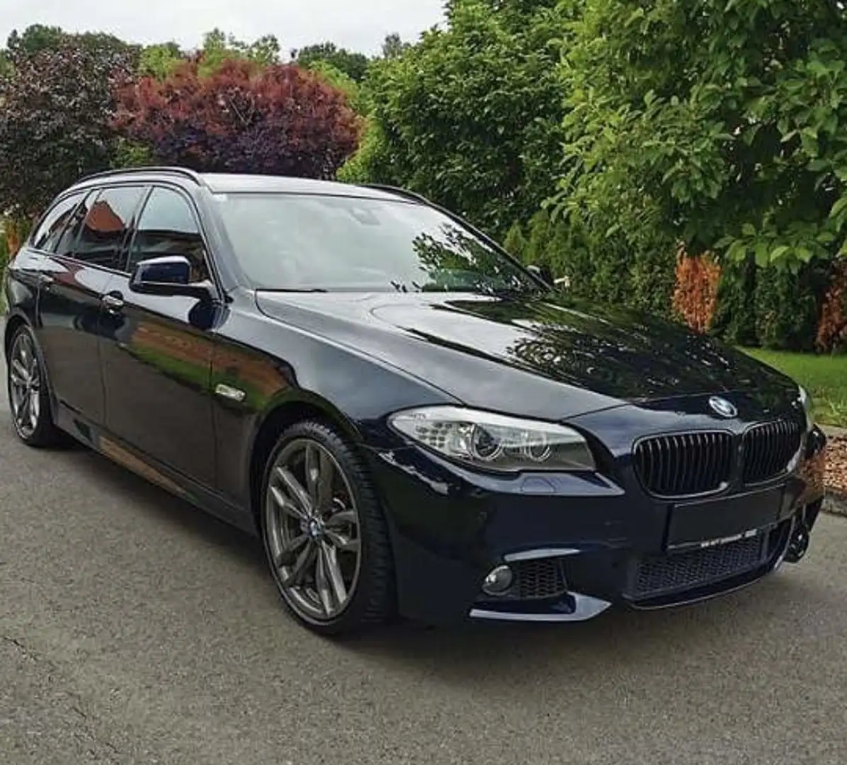 BMW 535 xDrive Touring  Aut. M-Paket Neues Pickerl - 1